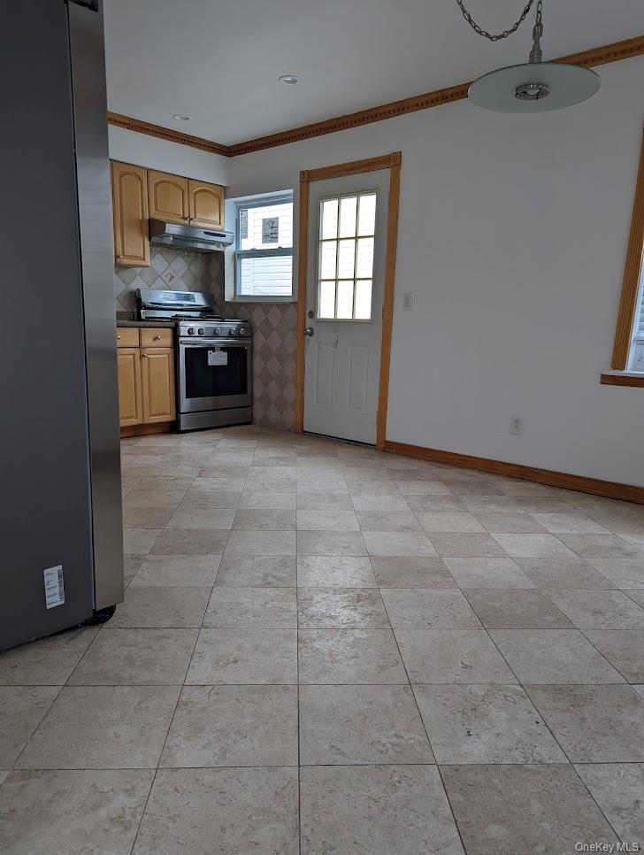 #6 photo, 169-20 21st Road, Whitestone , NY 11357