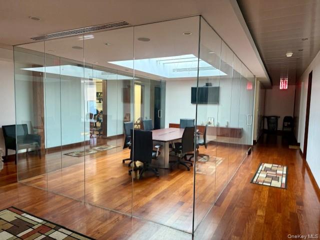 #2 photo, 2550 Crescent Street, Astoria , NY 11102