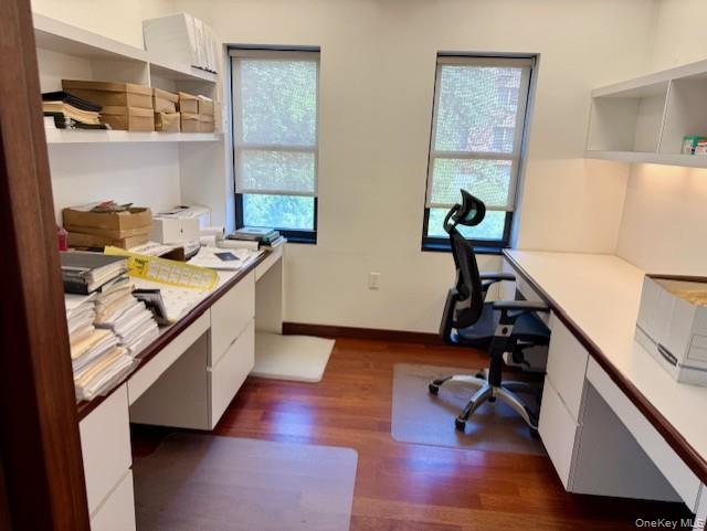 #9 photo, 2550 Crescent Street, Astoria , NY 11102