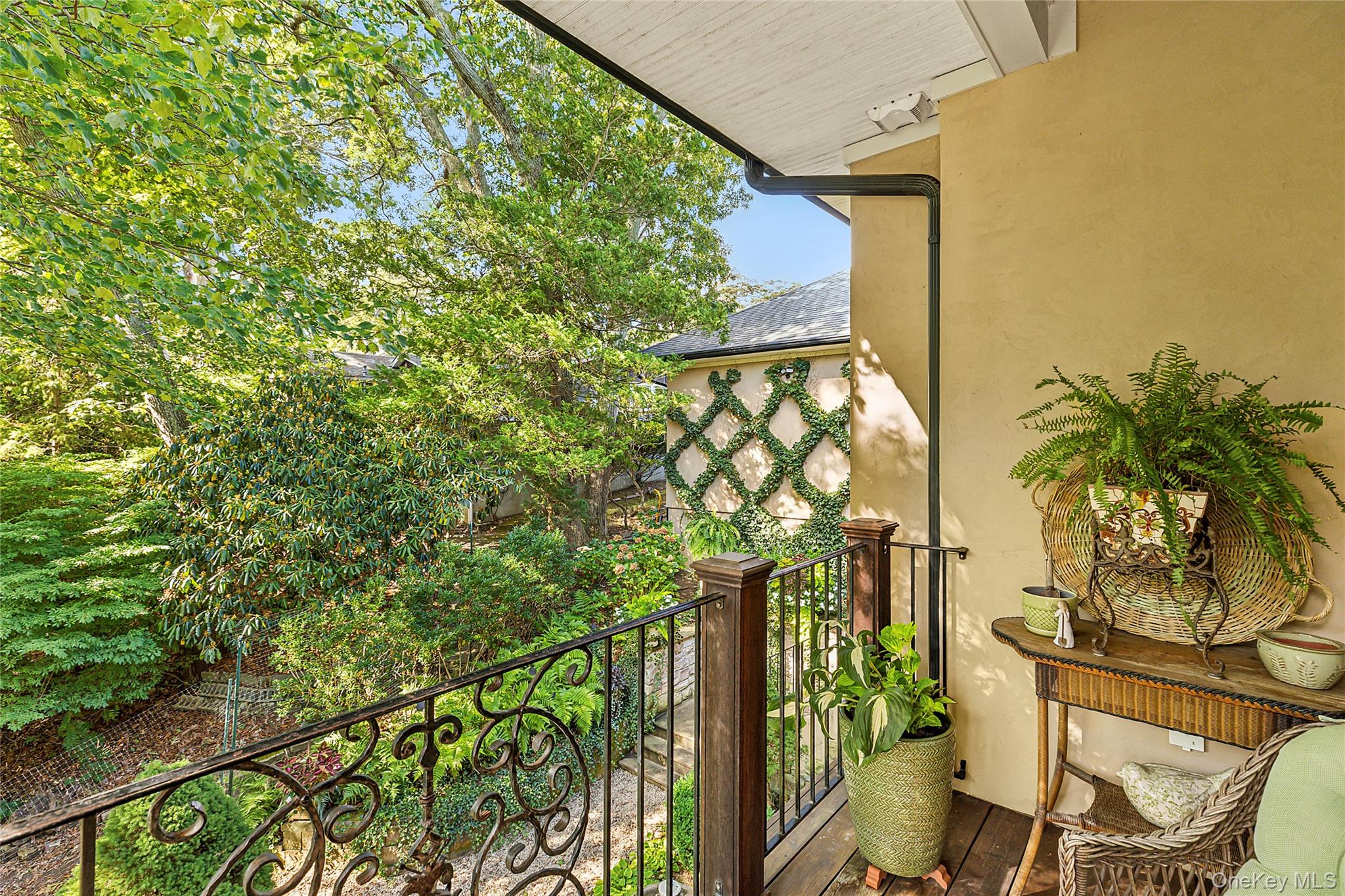 #12 photo, 19 Ridge Lane, Miller Place , NY 11764