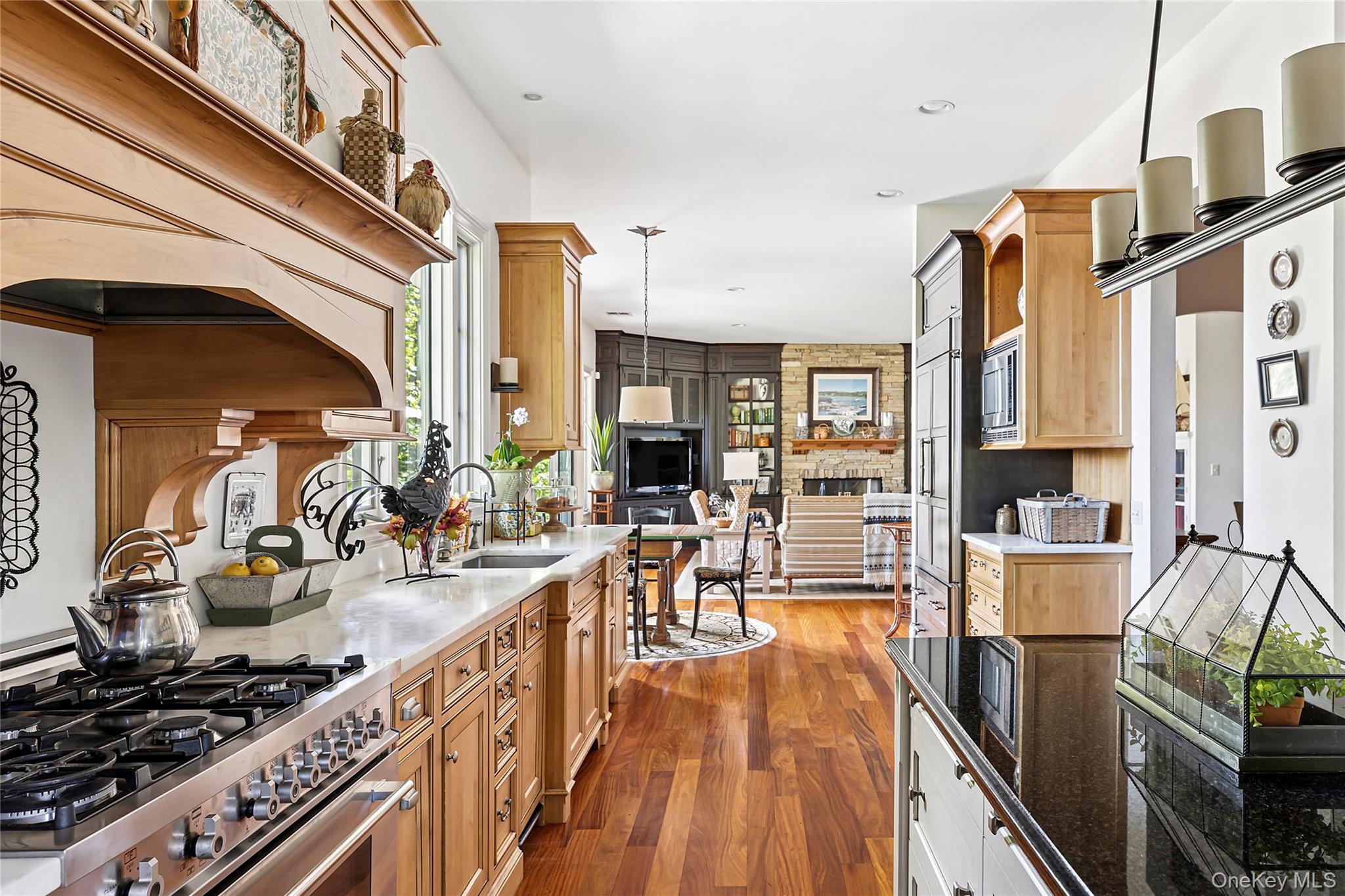 #5 photo, 19 Ridge Lane, Miller Place , NY 11764