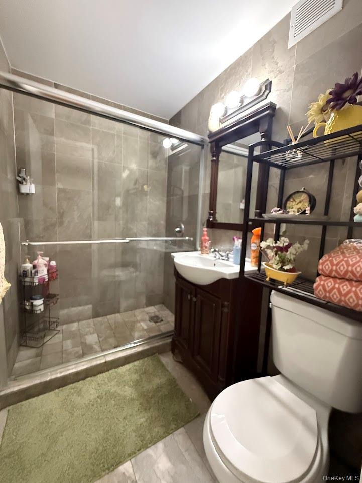 #11 photo, 60-11 Broadway, クイーンズ区 Woodside , NY 11377