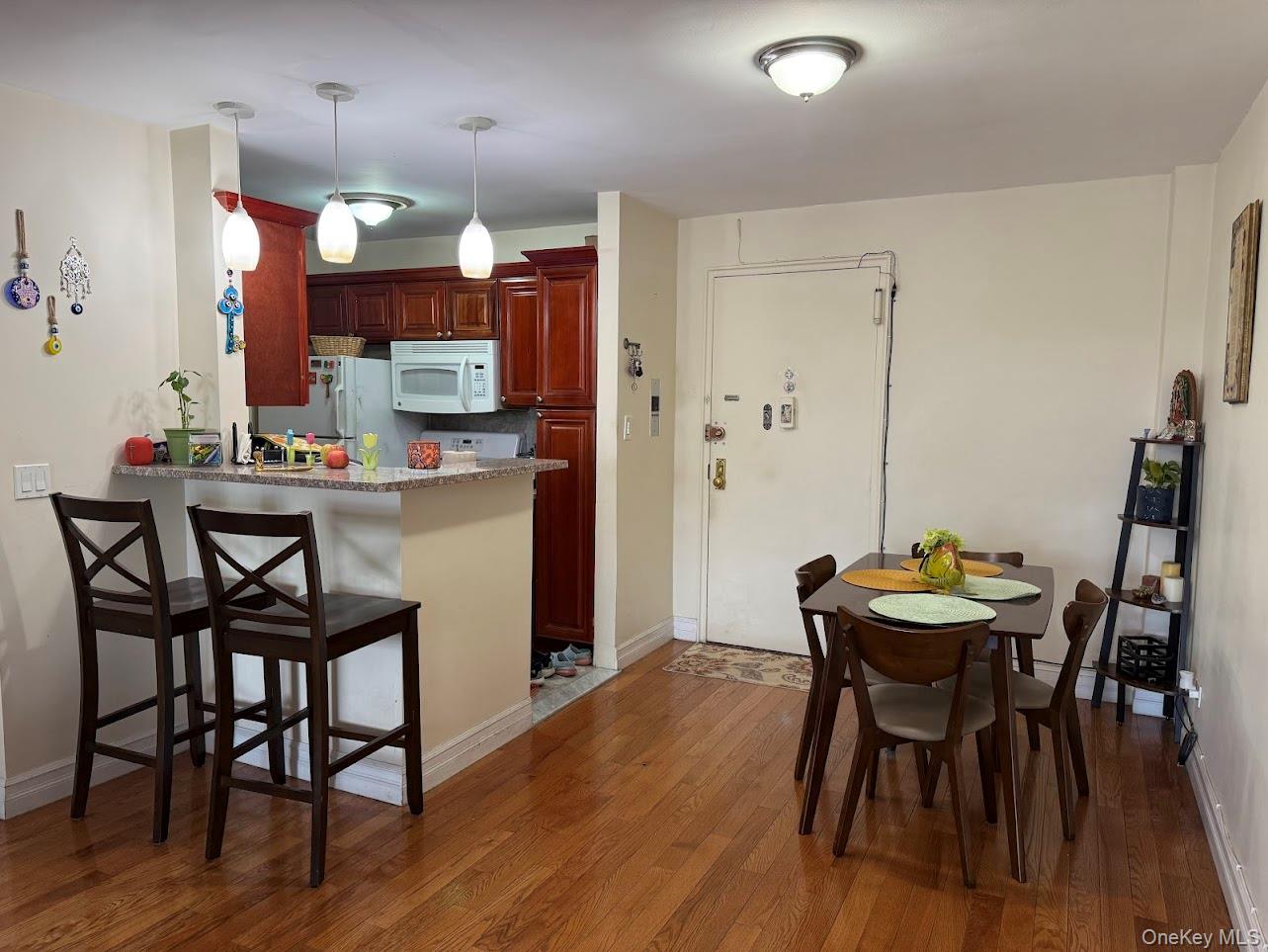 #7 photo, 60-11 Broadway, クイーンズ区 Woodside , NY 11377