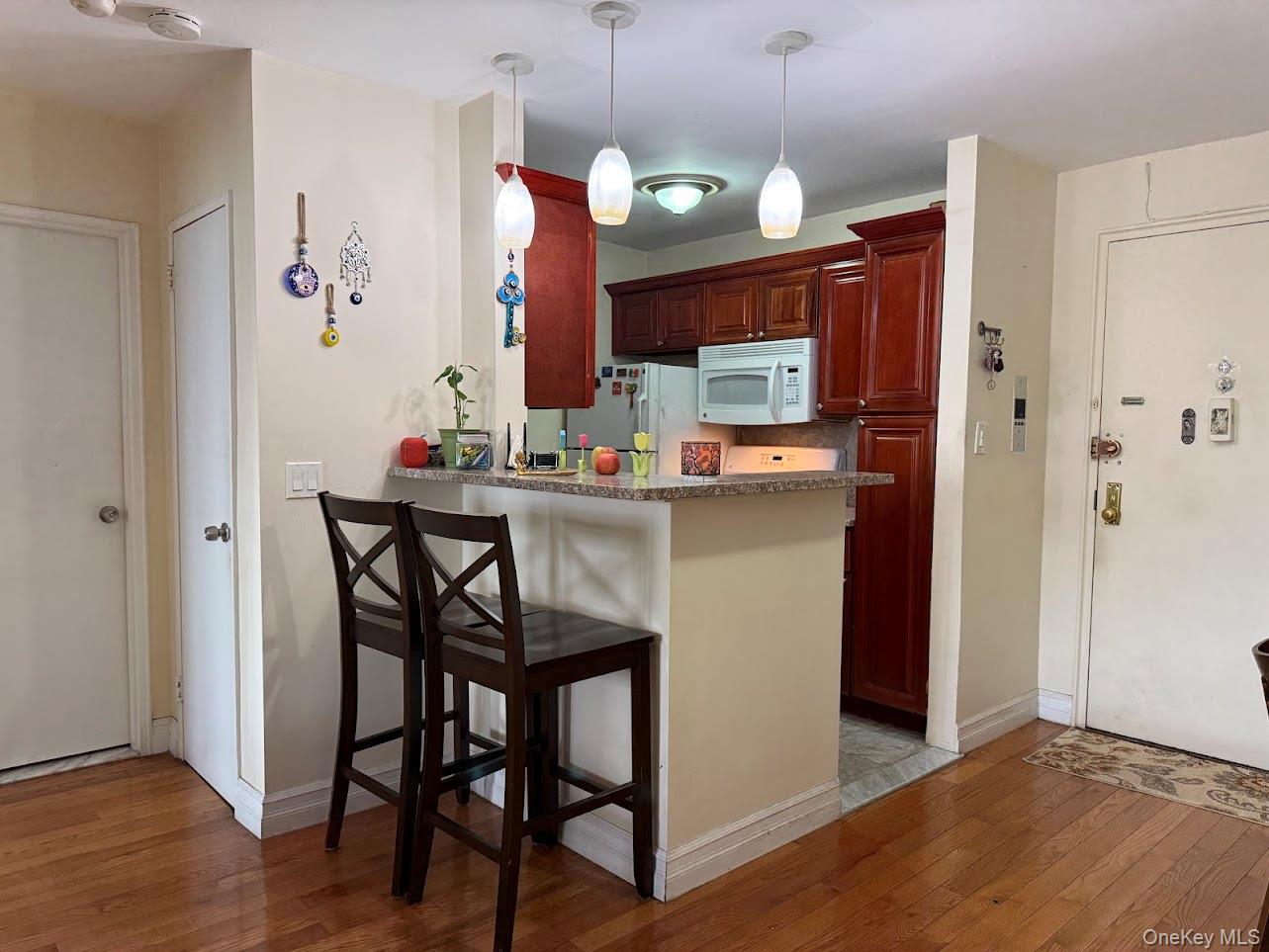 #9 photo, 60-11 Broadway, クイーンズ区 Woodside , NY 11377