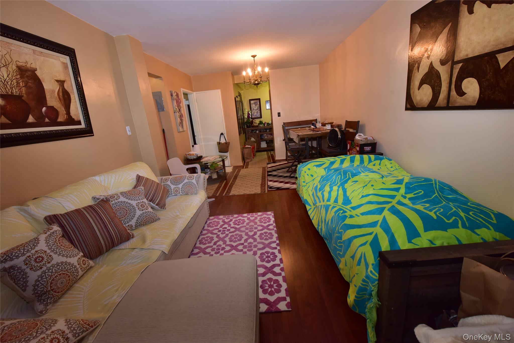 #3 photo, 86-70 Francis Lewis Boulevard, क्वीन्स गाँव Queens Village , NY 11427