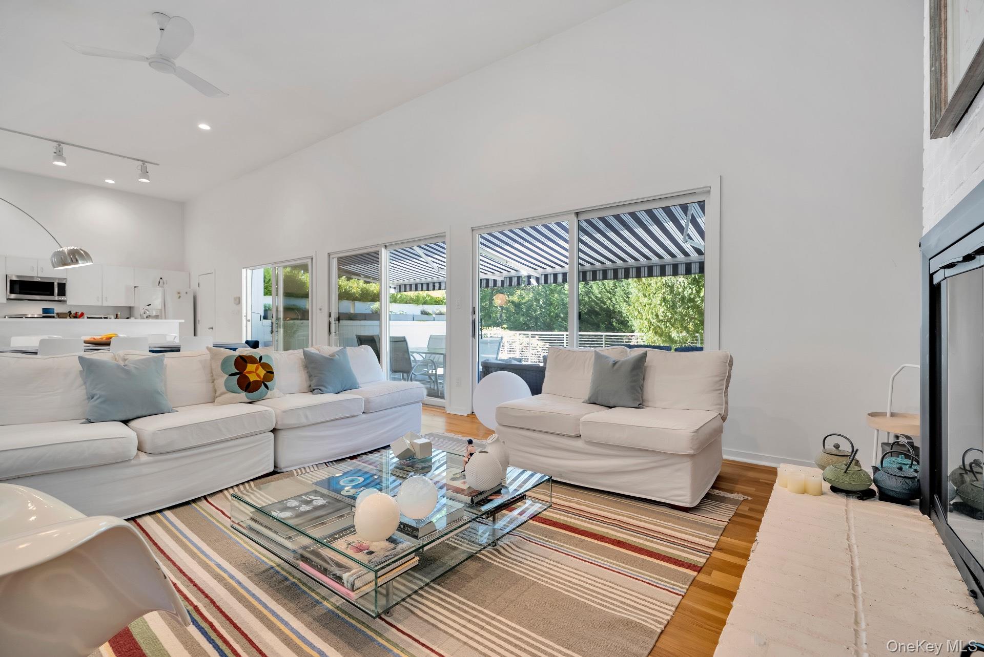 #9 photo, 30 Pheasant Run, Quogue , NY 11959