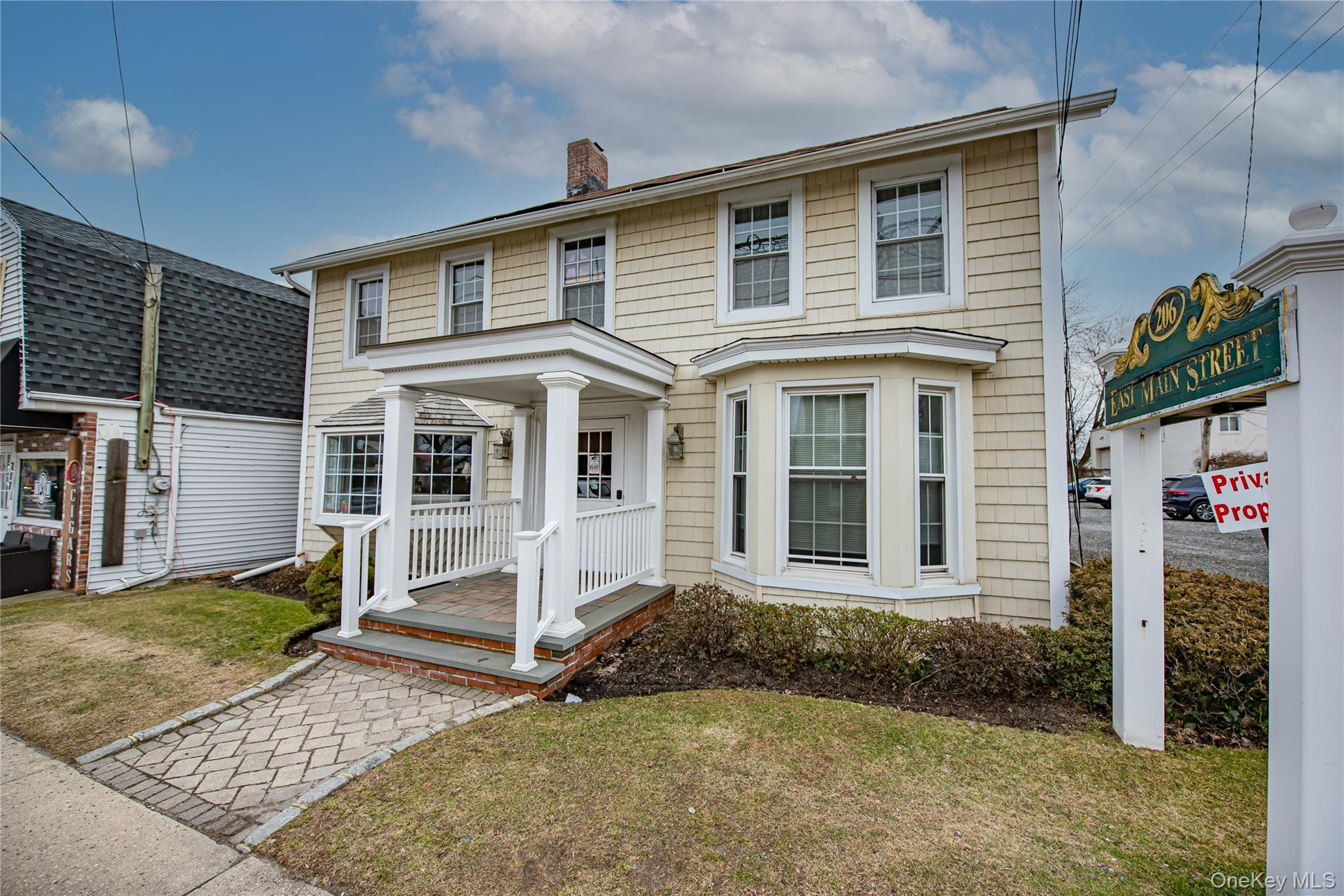 #3 photo, 206 E Main Street, Babylon , NY 11702