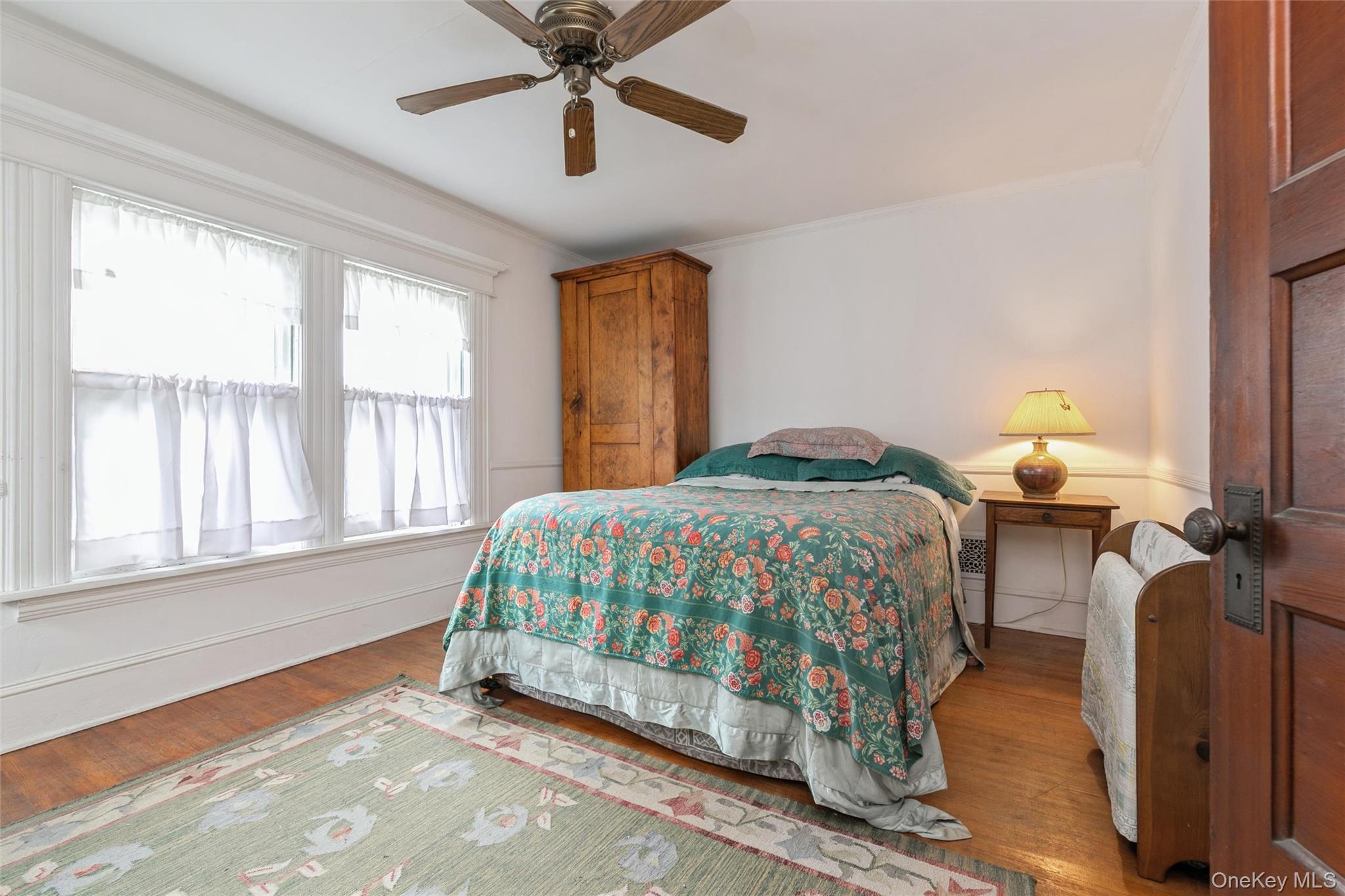 #13 photo, 609 1st Street, Greenport , NY 11944