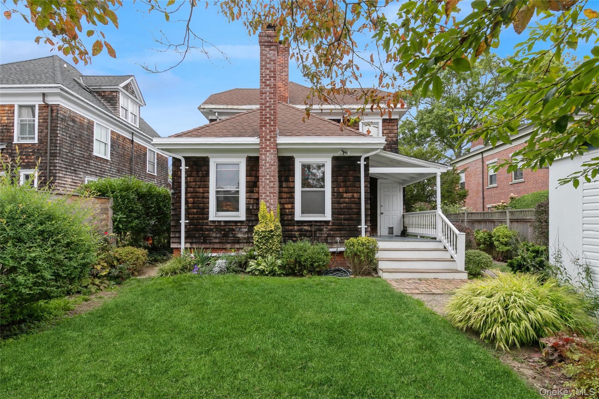 #17 photo, 609 1st Street, Greenport , NY 11944