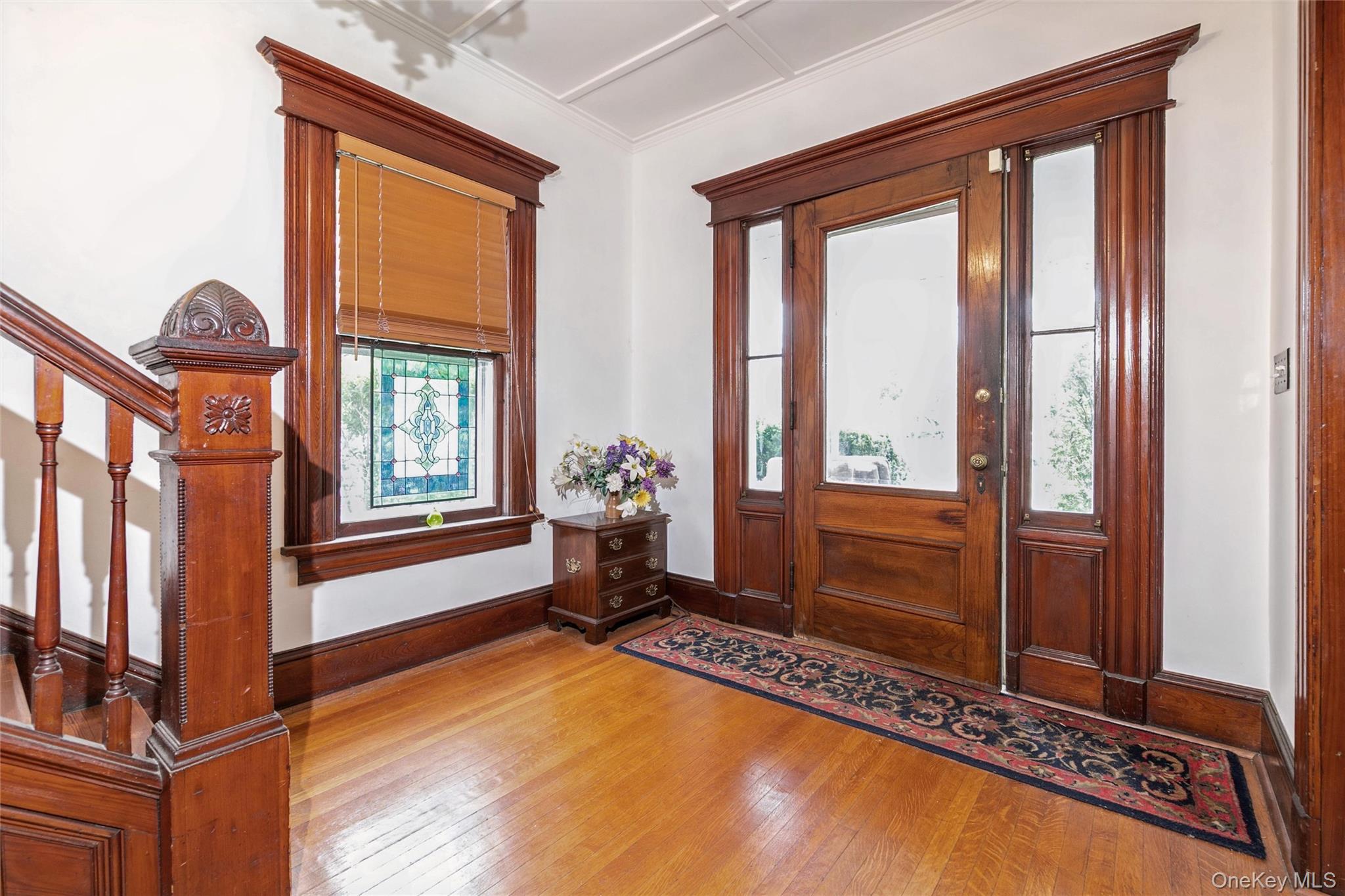 #4 photo, 609 1st Street, Greenport , NY 11944