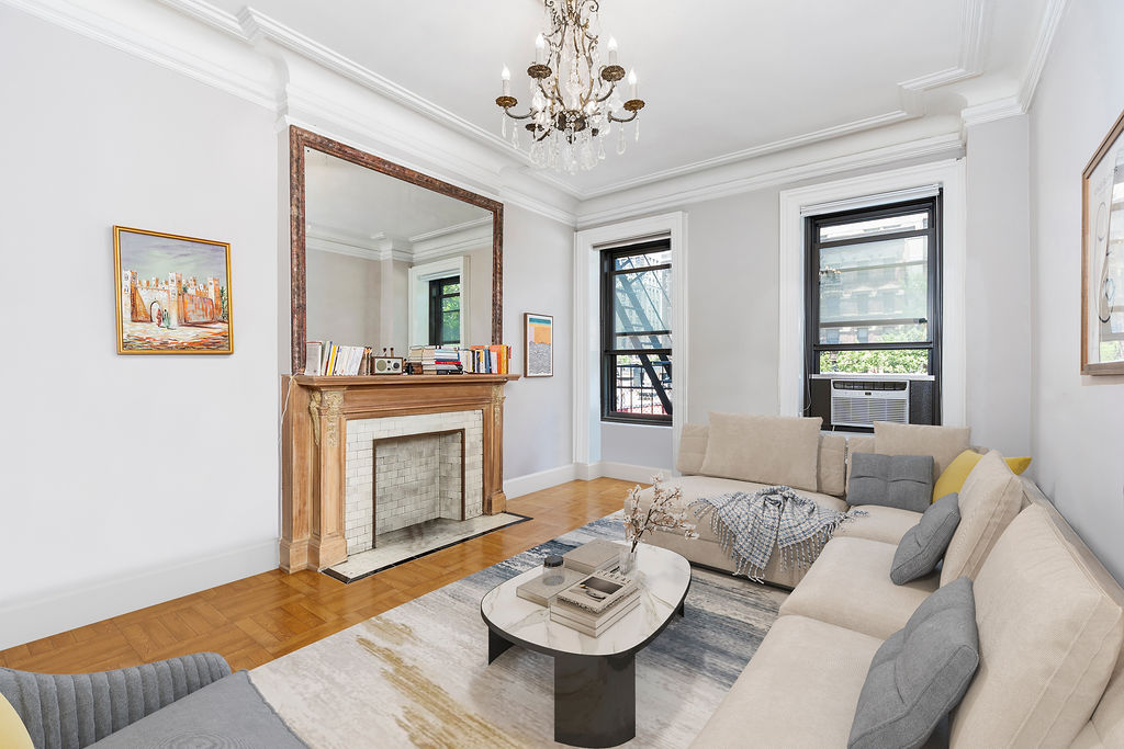 #1 photo, 255 W 108TH Street, Upper West Side , NY 10025