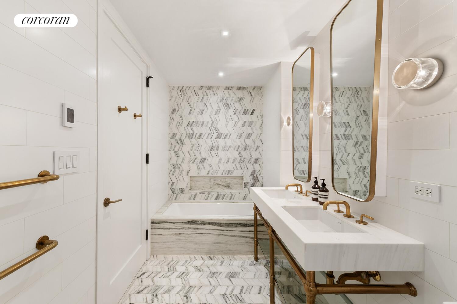 #10 photo, 50 CLINTON Street, Lower East Side , NY 10002