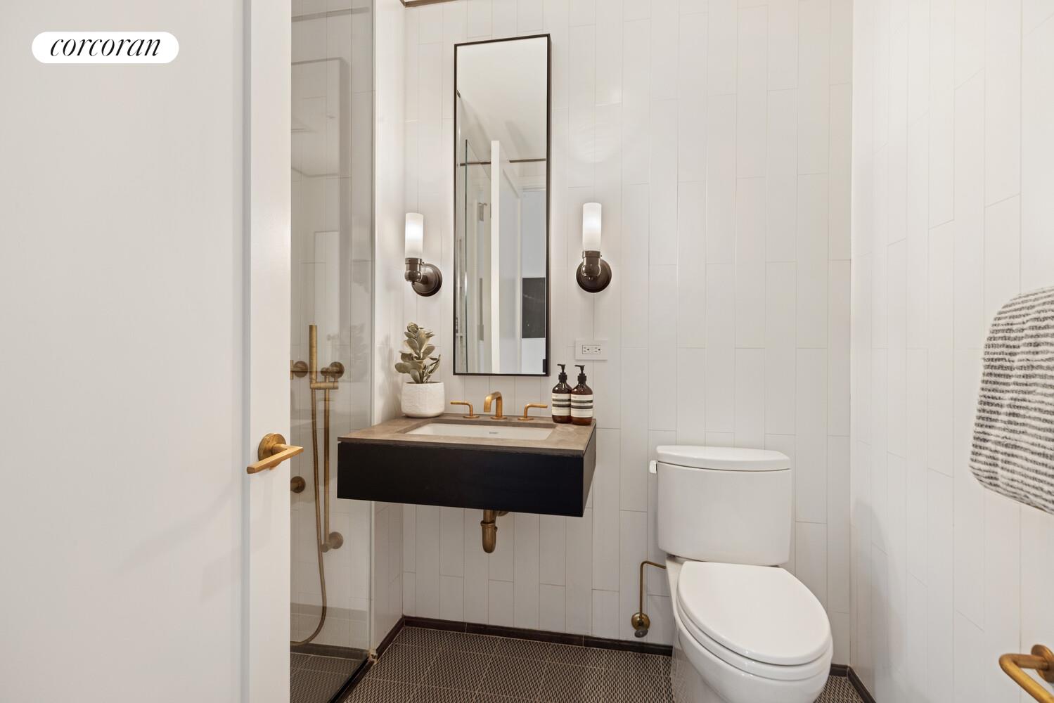 #11 photo, 50 CLINTON Street, Lower East Side , NY 10002