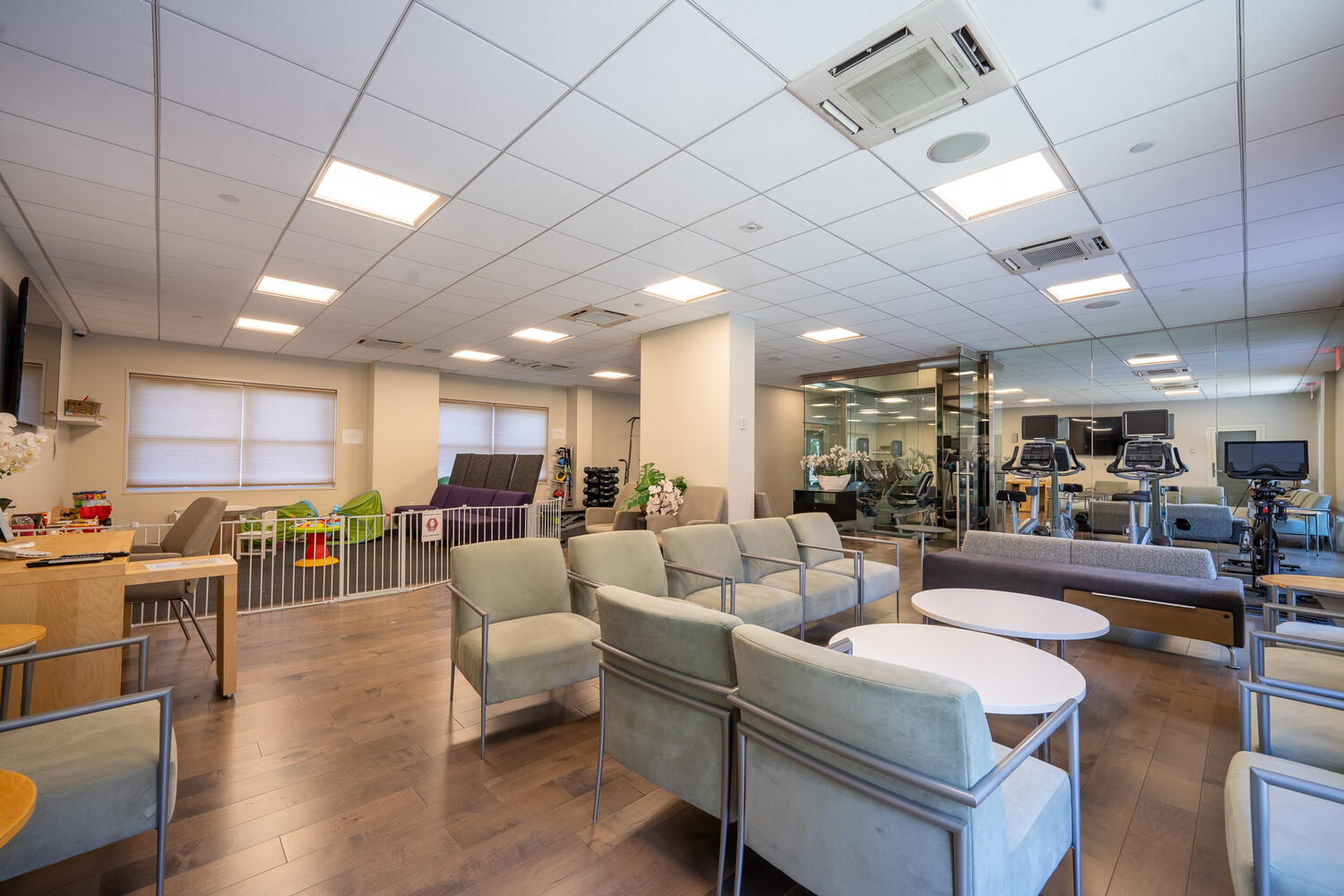 #13 photo, 100 W 94TH Street, マンハッタン Upper West Side , NY 10025