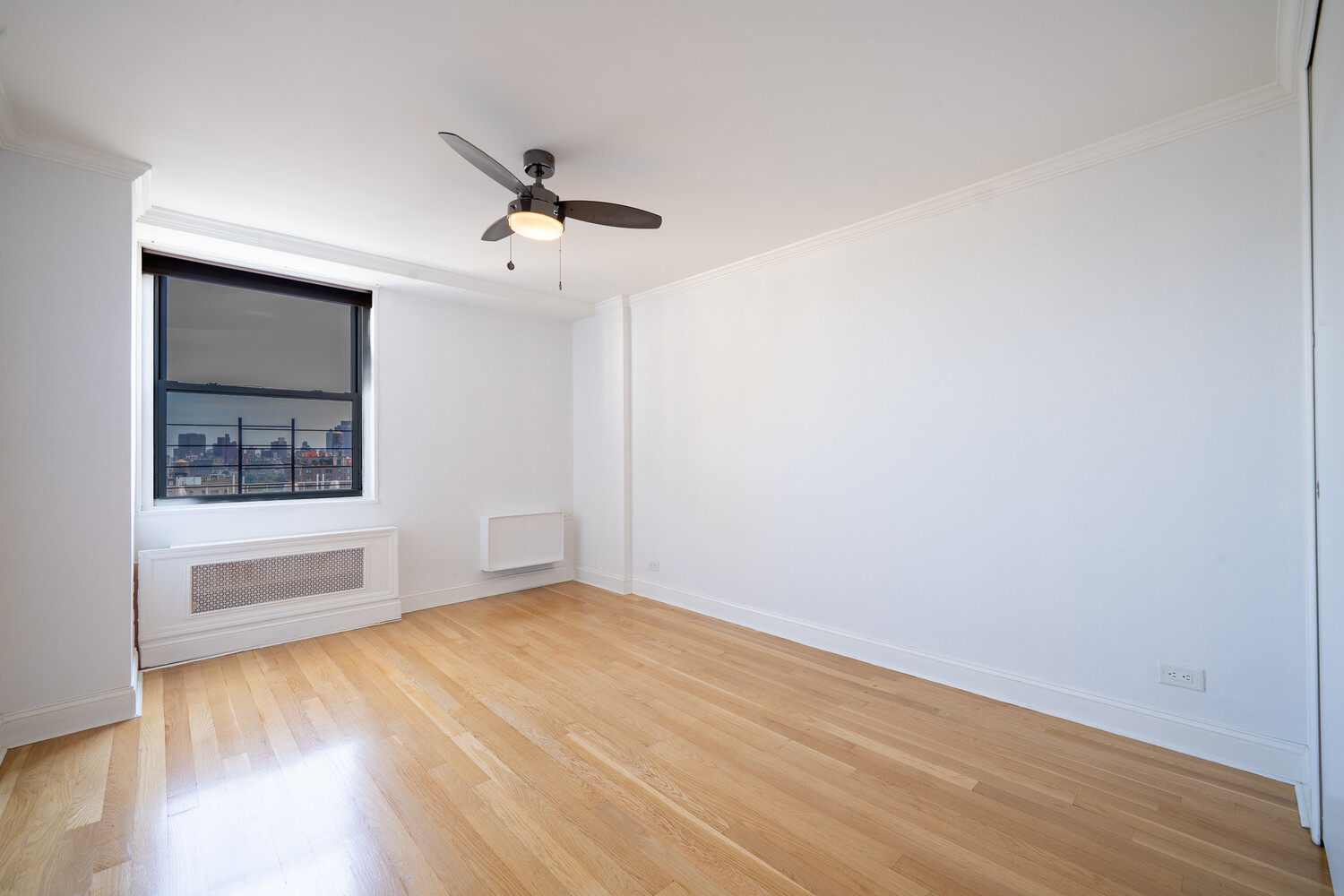 #7 photo, 100 W 94TH Street, マンハッタン Upper West Side , NY 10025