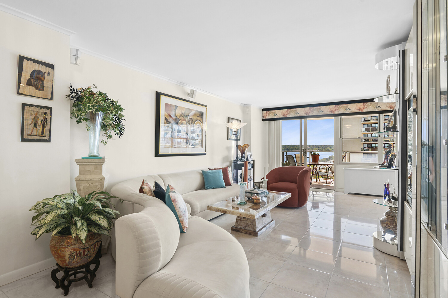 #12 photo, 17-85 215TH Street, クイーンズ区 Bay Terrace , NY 11360