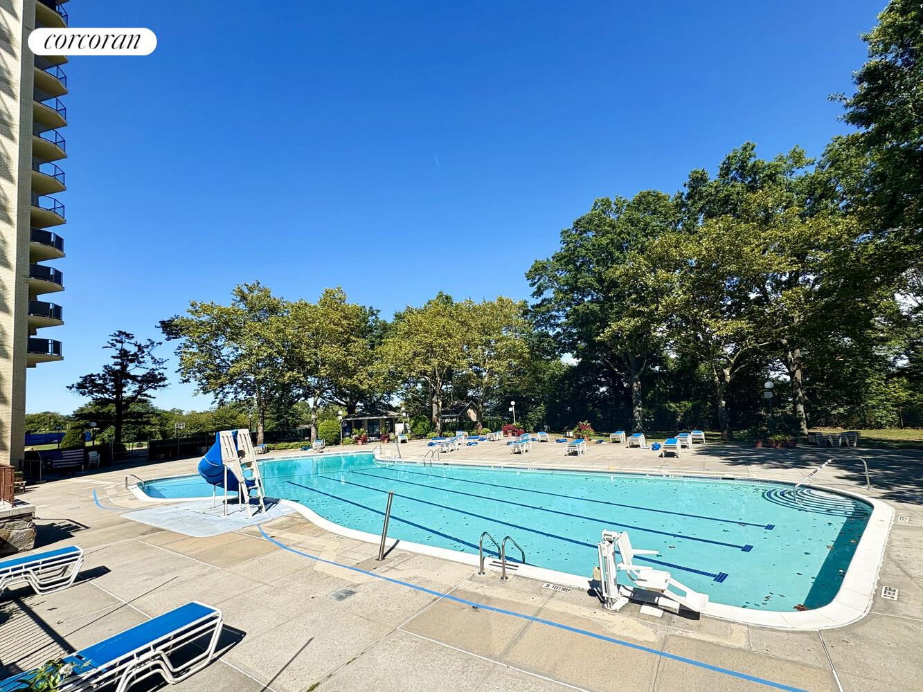 #20 photo, 17-85 215TH Street, クイーンズ区 Bay Terrace , NY 11360