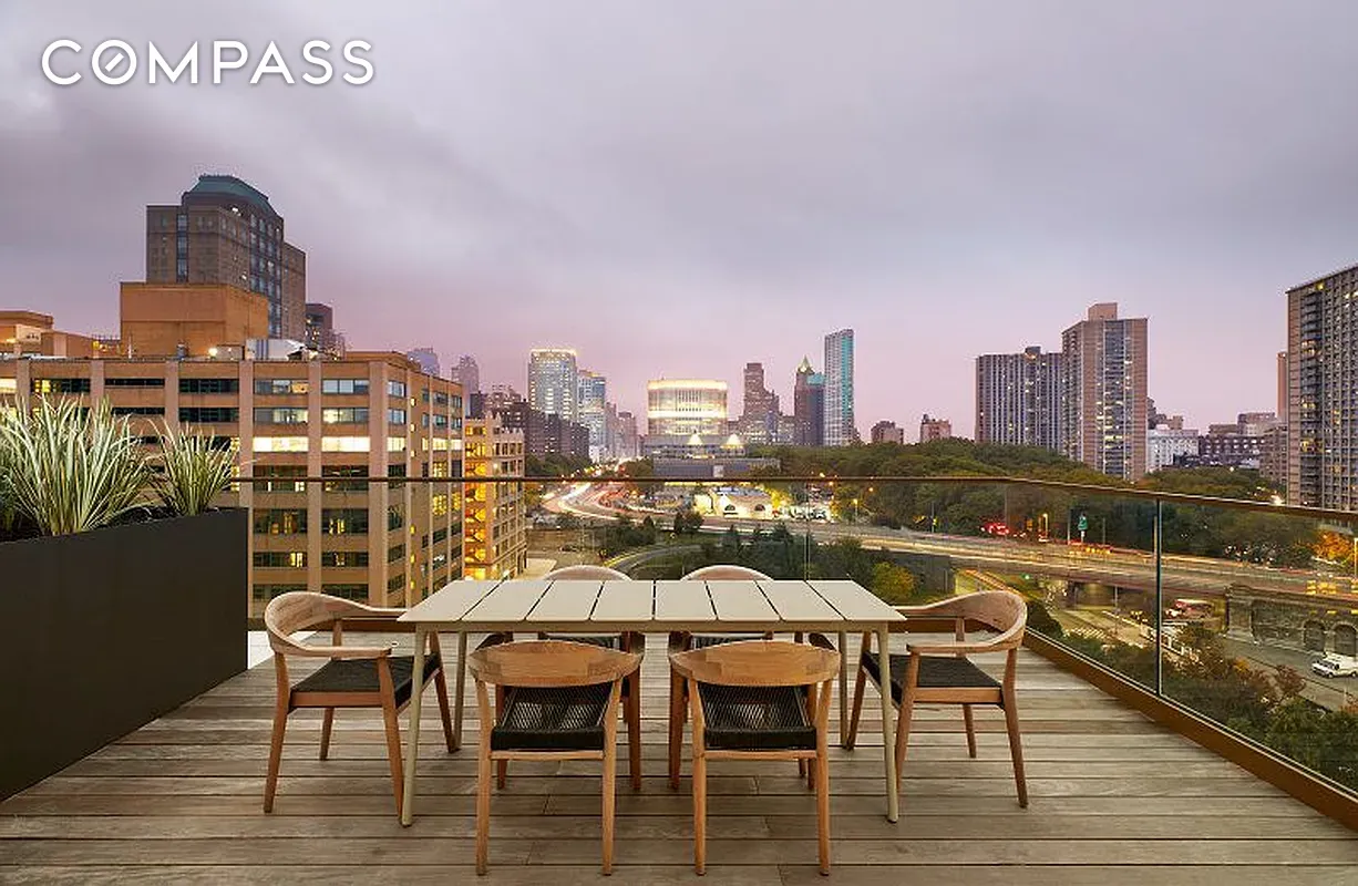 #19 photo, 98 Front Street, DUMBO , NY 11201