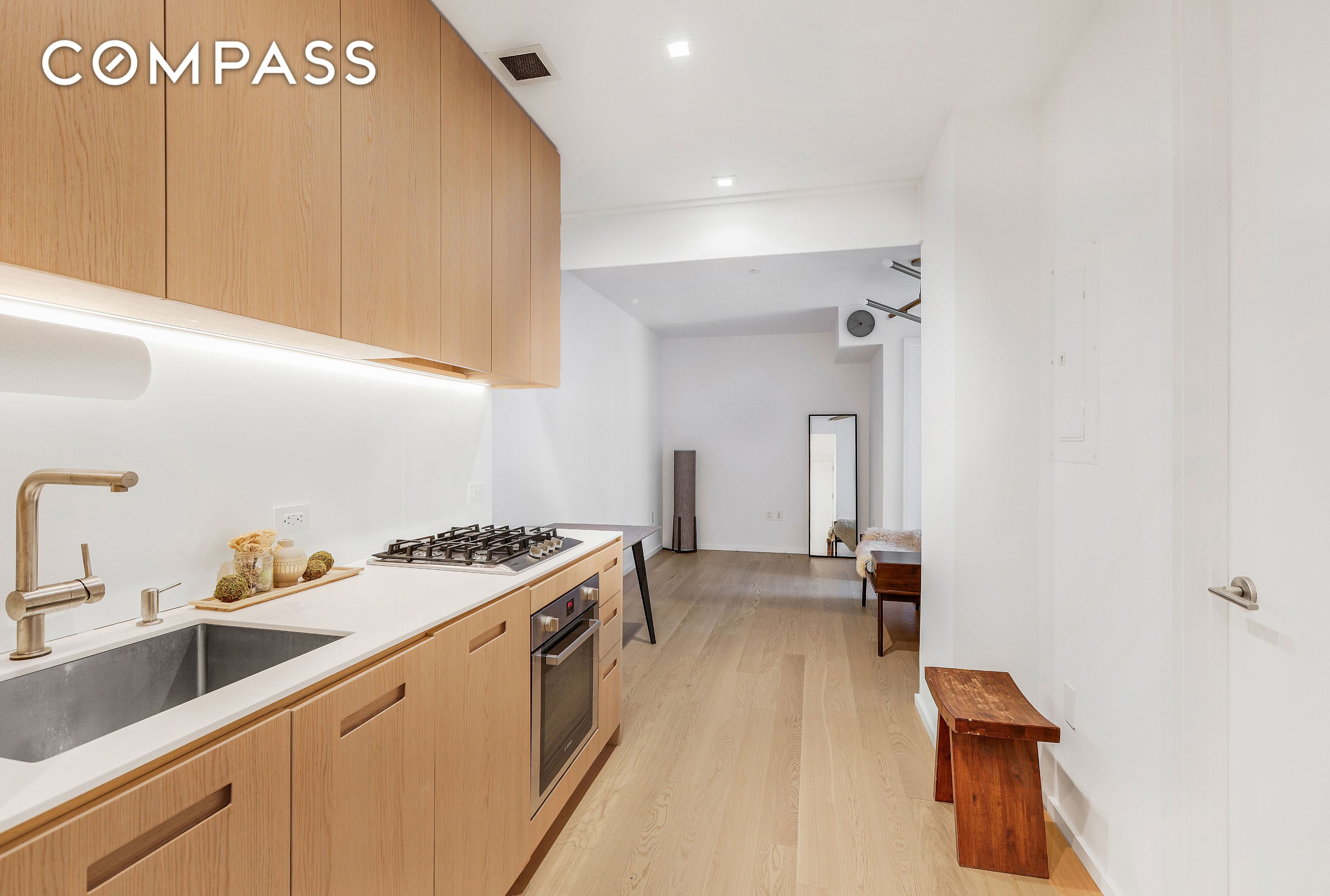 #5 photo, 98 Front Street, DUMBO , NY 11201