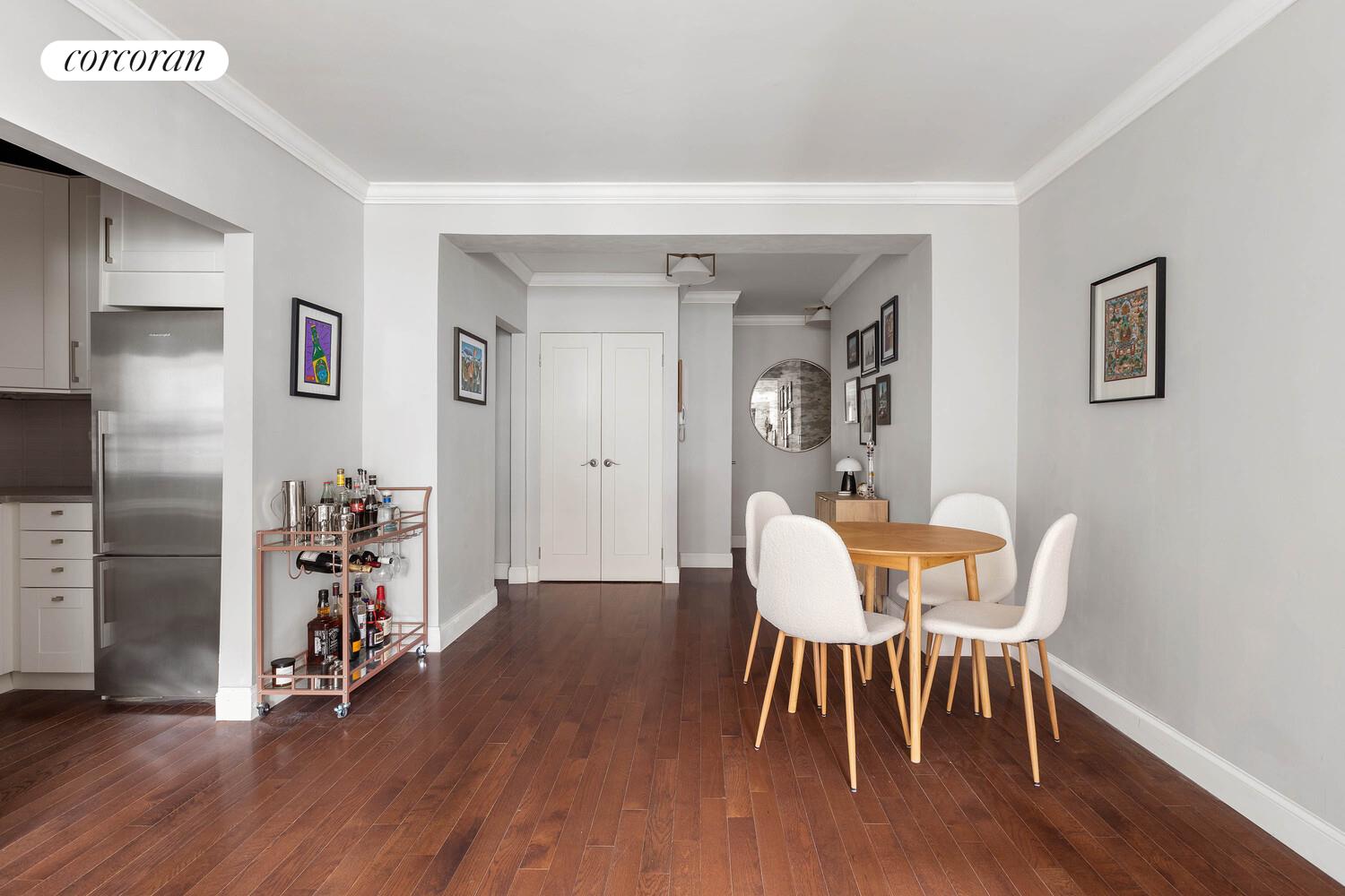 #7 photo, 49 W 12TH Street, マンハッタン Greenwich Village , NY 10011