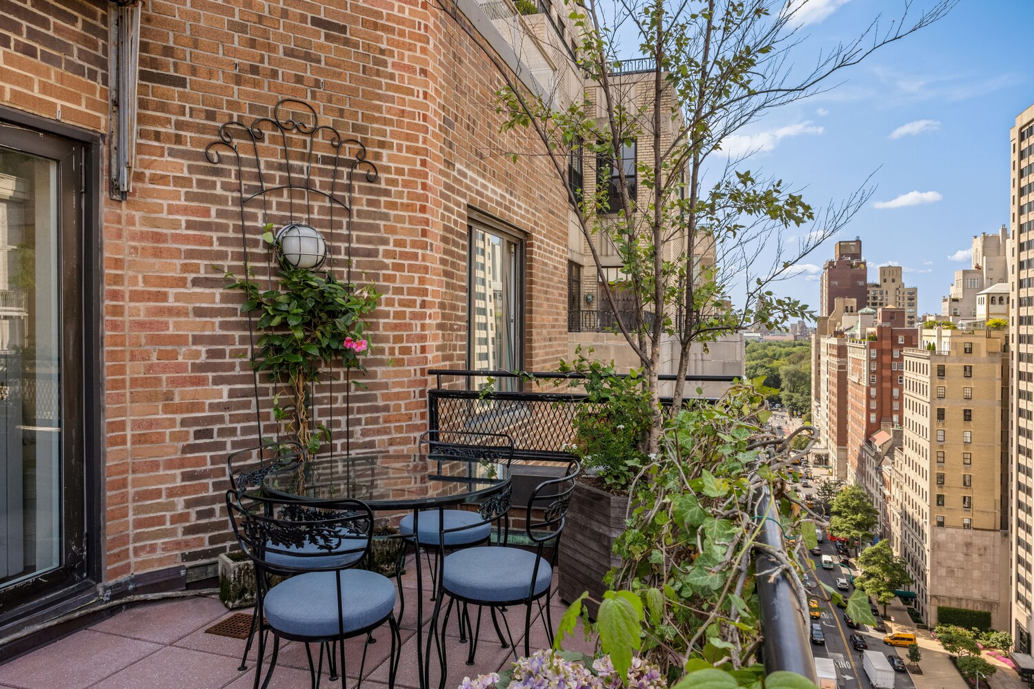 #4 photo, 120 E 79TH Street, Lenox Hill , NY 10021