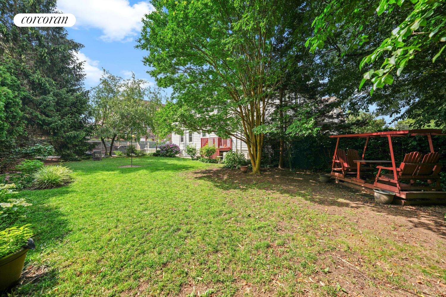 #17 photo, 3920 AVE P, Marine Park , NY 11234