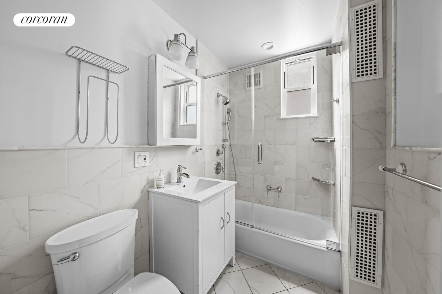 #7 photo, 3920 AVE P, Marine Park , NY 11234