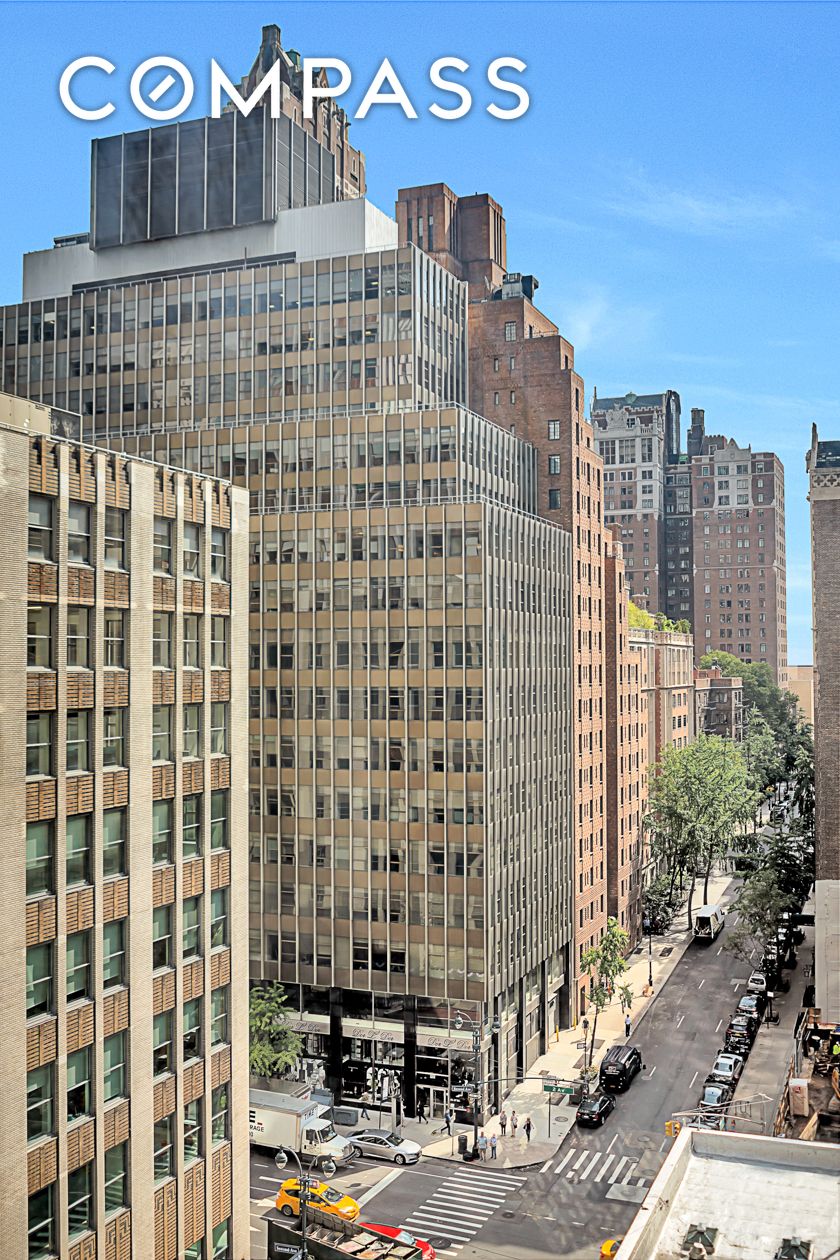 #11 photo, 235 E 40th Street, マンハッタン Murray Hill , NY 10016