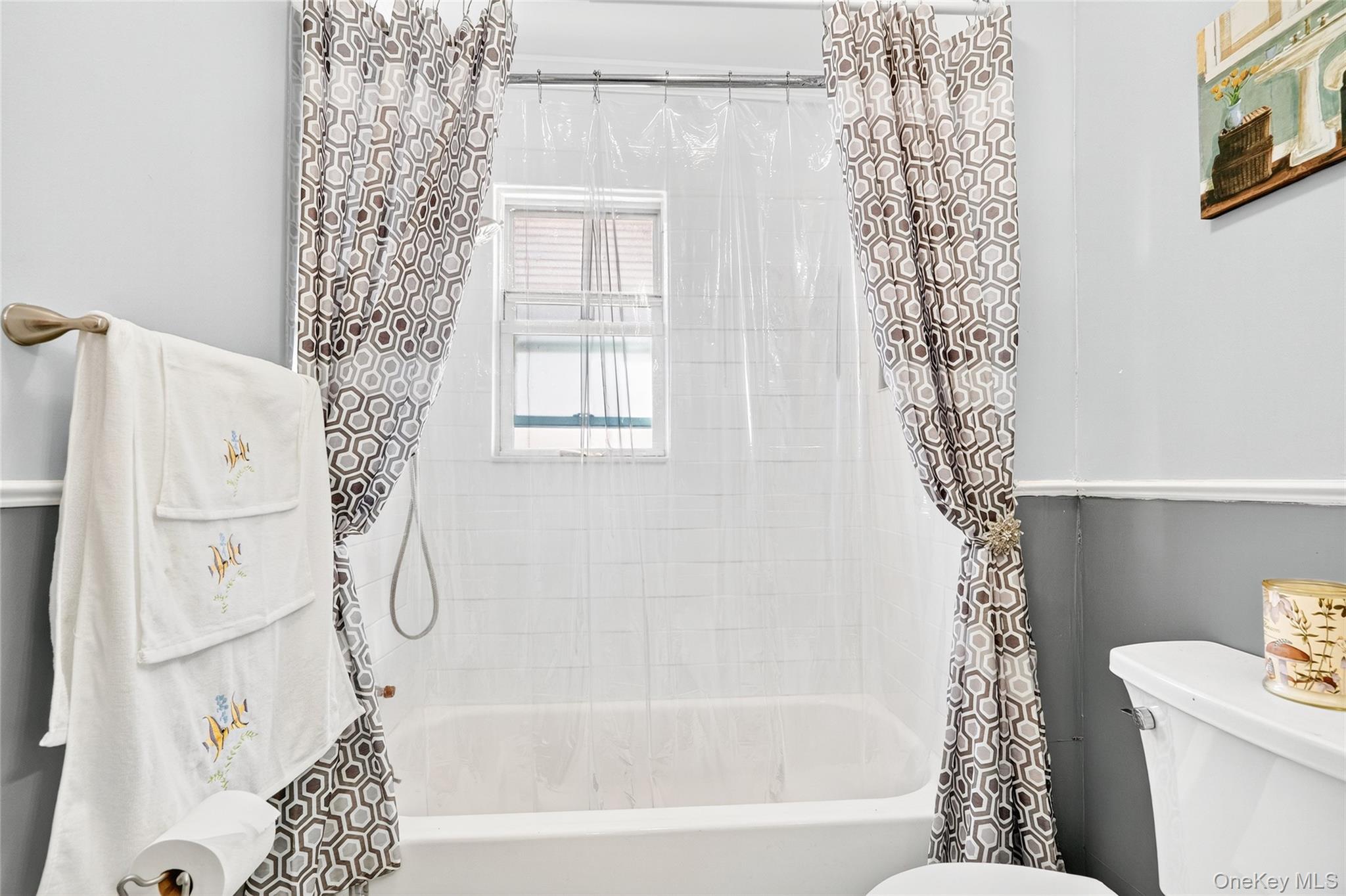 #17 photo, 1514 Robertson Place, Bronx , NY 10465