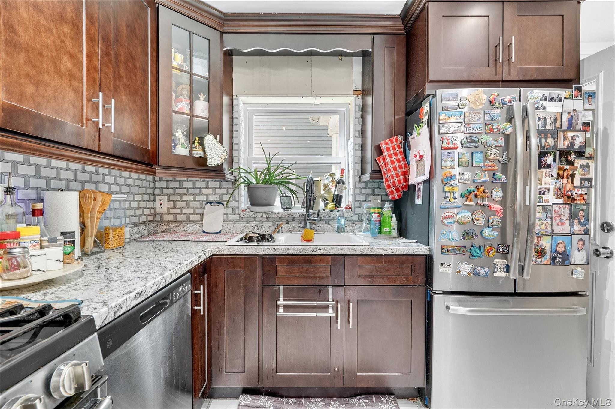 #9 photo, 1514 Robertson Place, Bronx , NY 10465