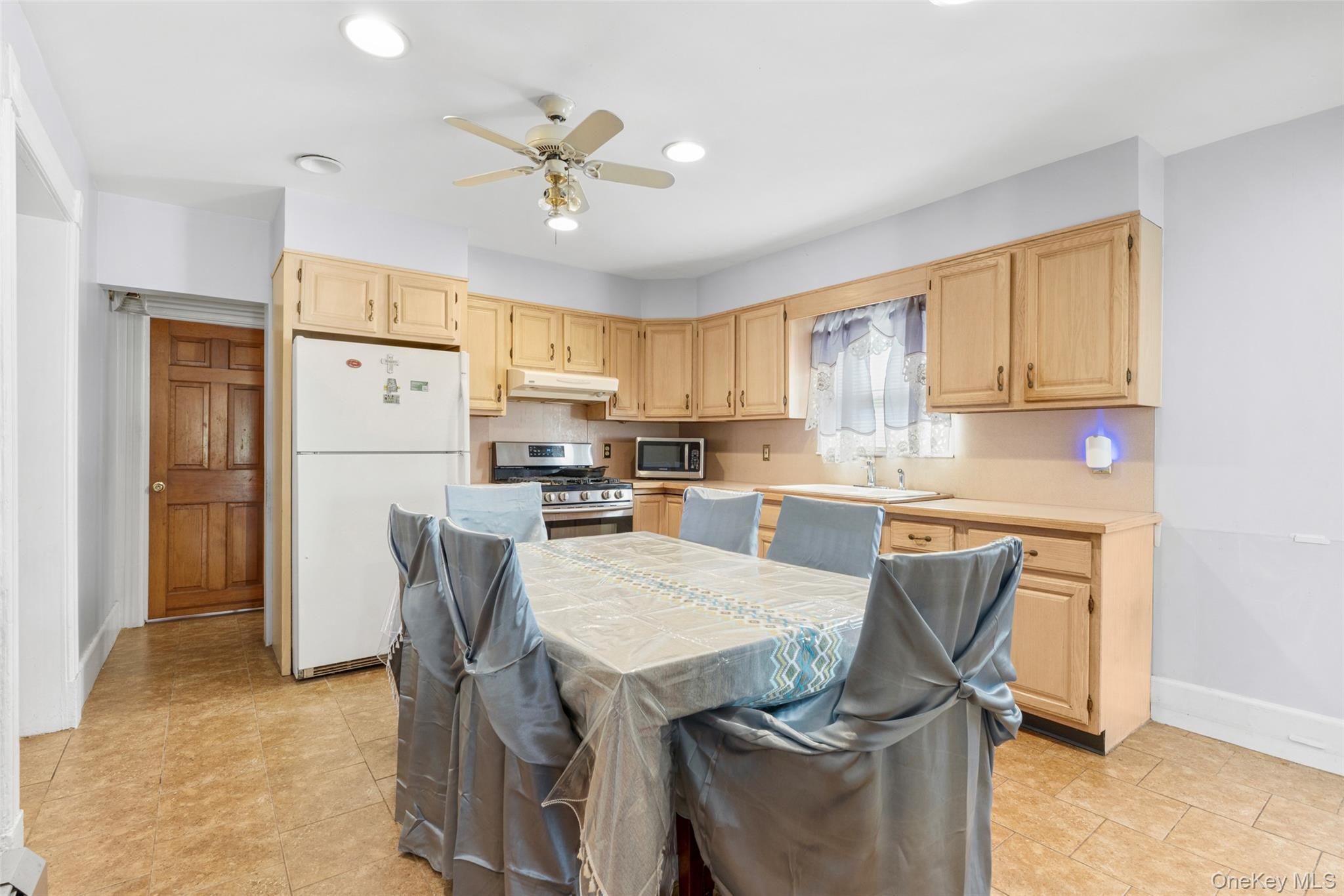 #7 photo, 157 Fisher Avenue, White Plains , NY 10606