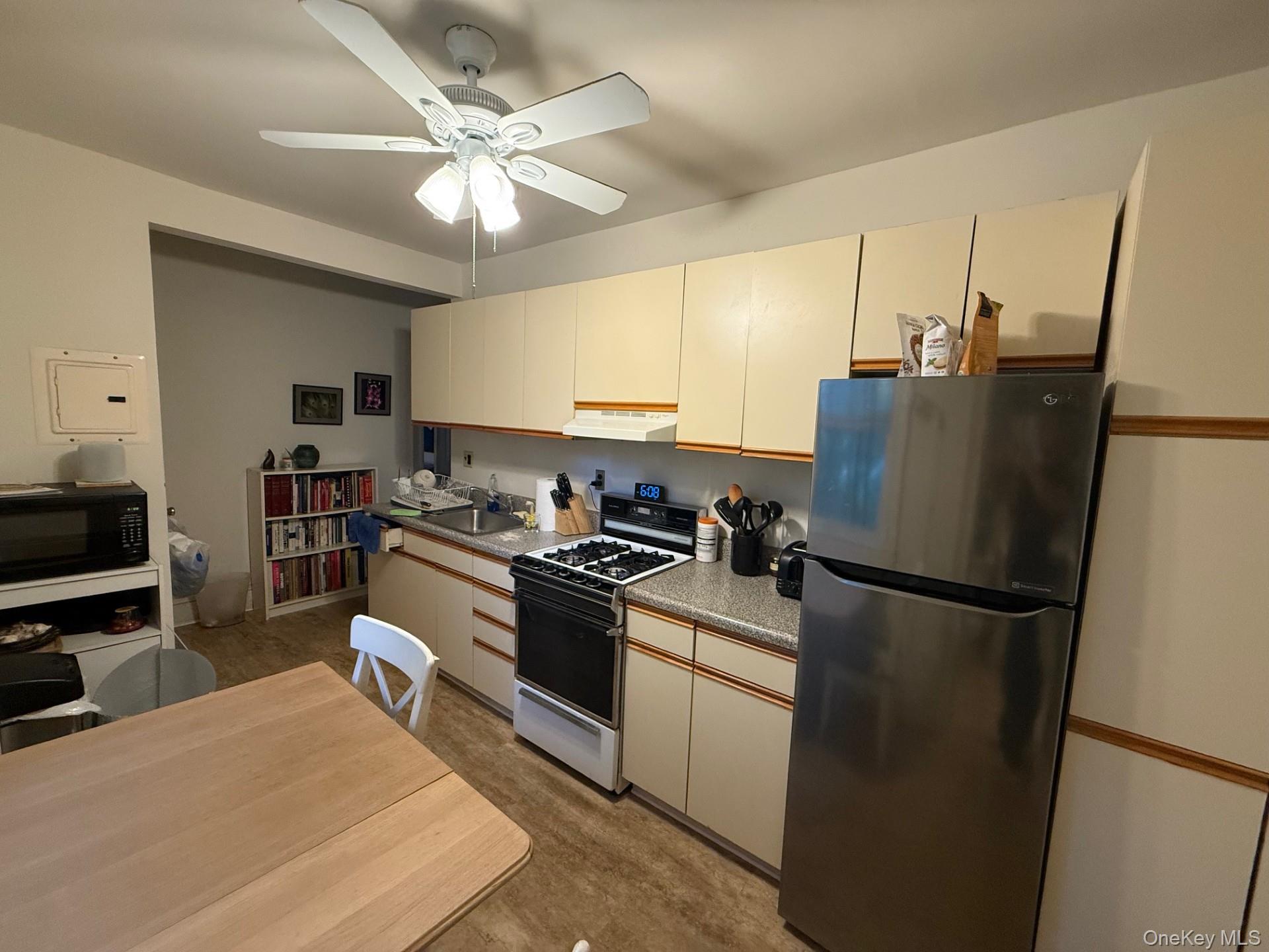 #6 photo, 20 Cornelison Avenue, Nyack , NY 10960