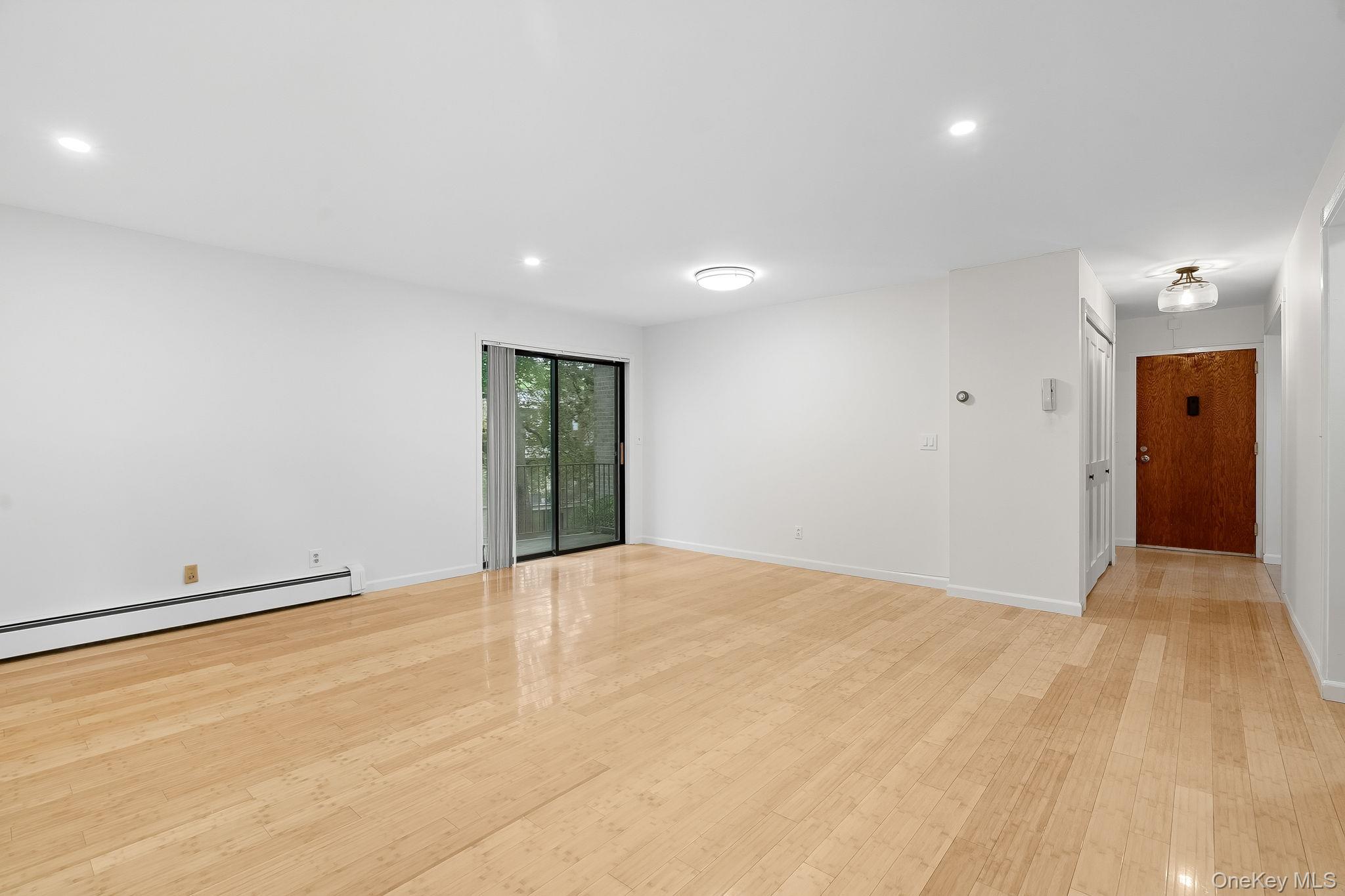 #5 photo, 500 Central Park Avenue, Scarsdale , NY 10583