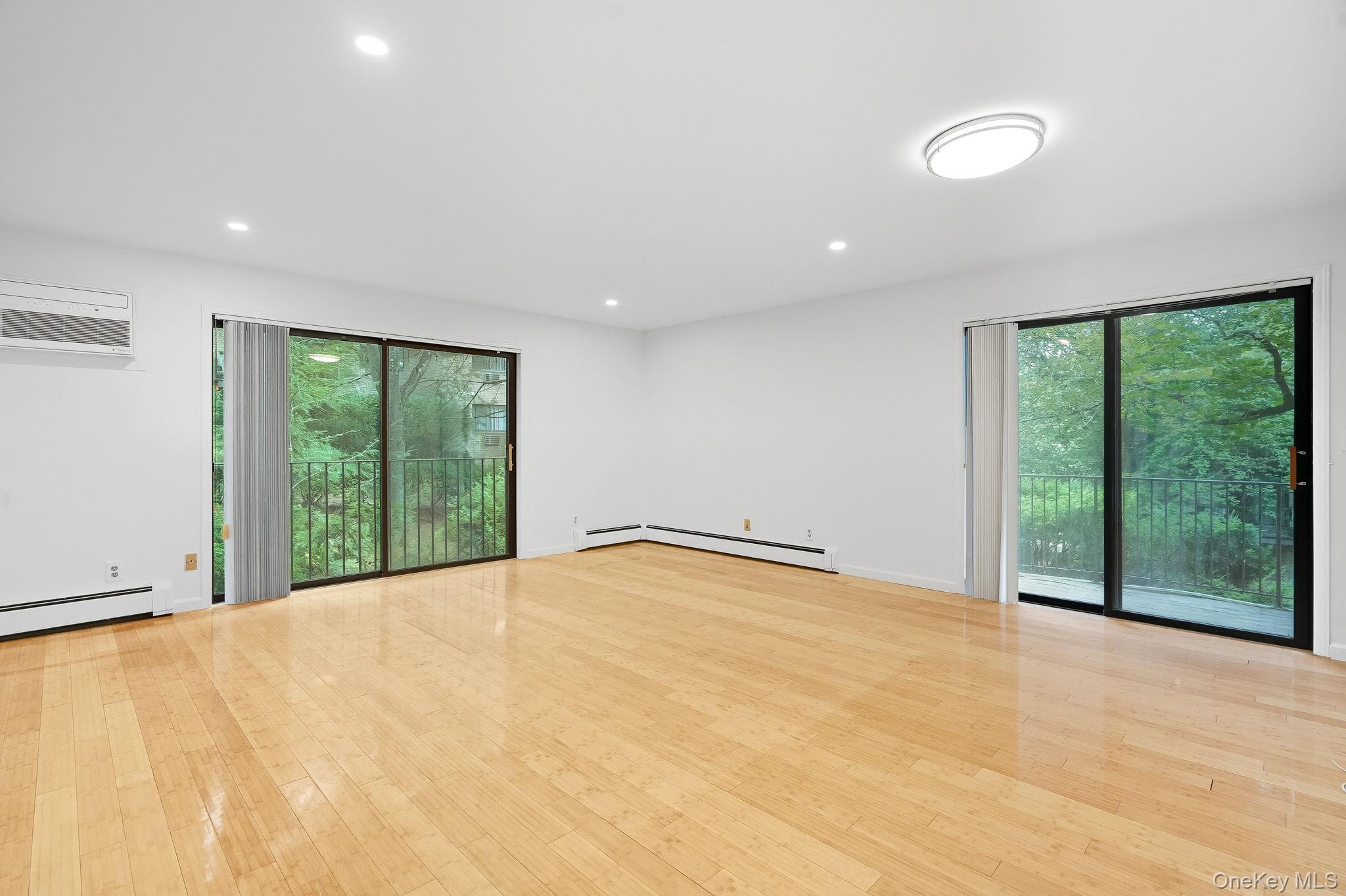 #7 photo, 500 Central Park Avenue, Scarsdale , NY 10583