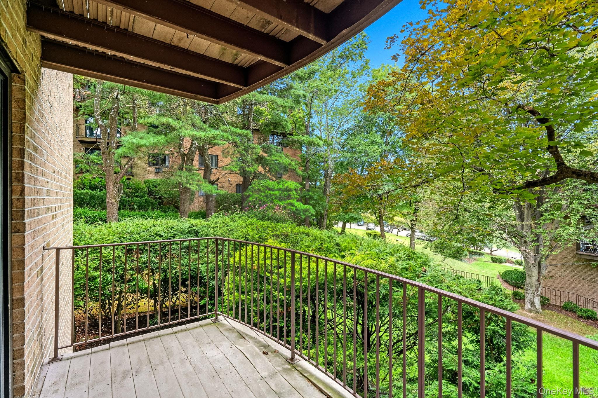 #9 photo, 500 Central Park Avenue, Scarsdale , NY 10583