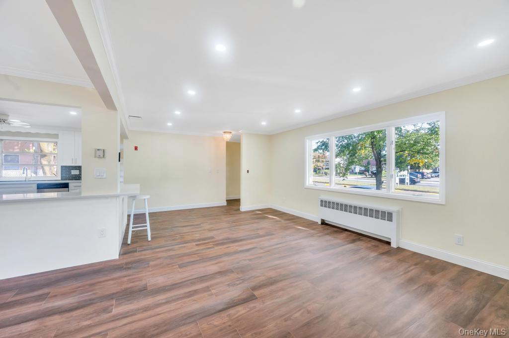 #14 photo, 3771 Jerusalem Avenue, Seaford , NY 11783