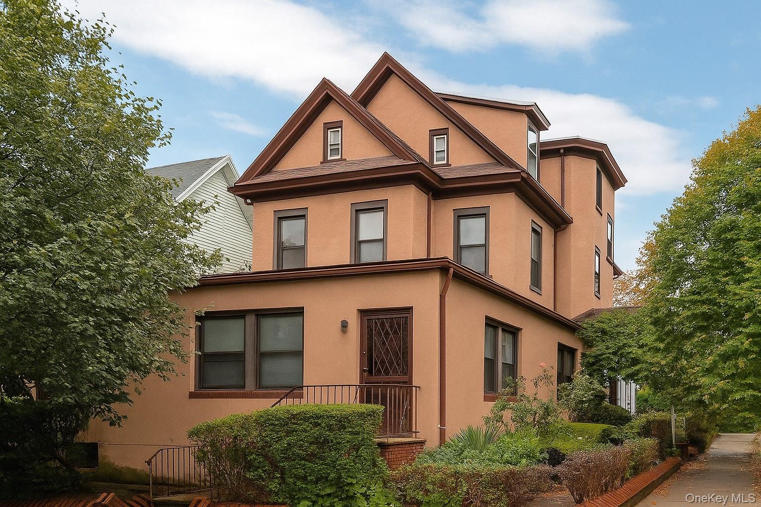 #1 photo, 8502 96th Street, 皇后区 木港 Woodhaven , NY 11421