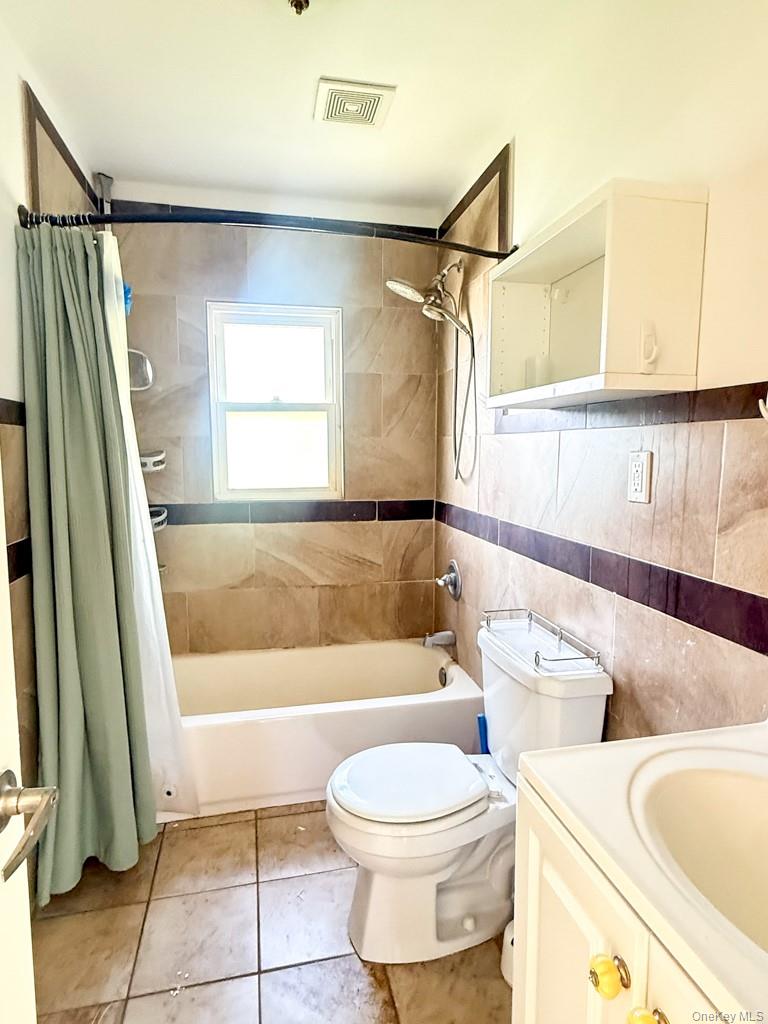 #8 photo, 122 Combs Avenue, Woodmere , NY 11598