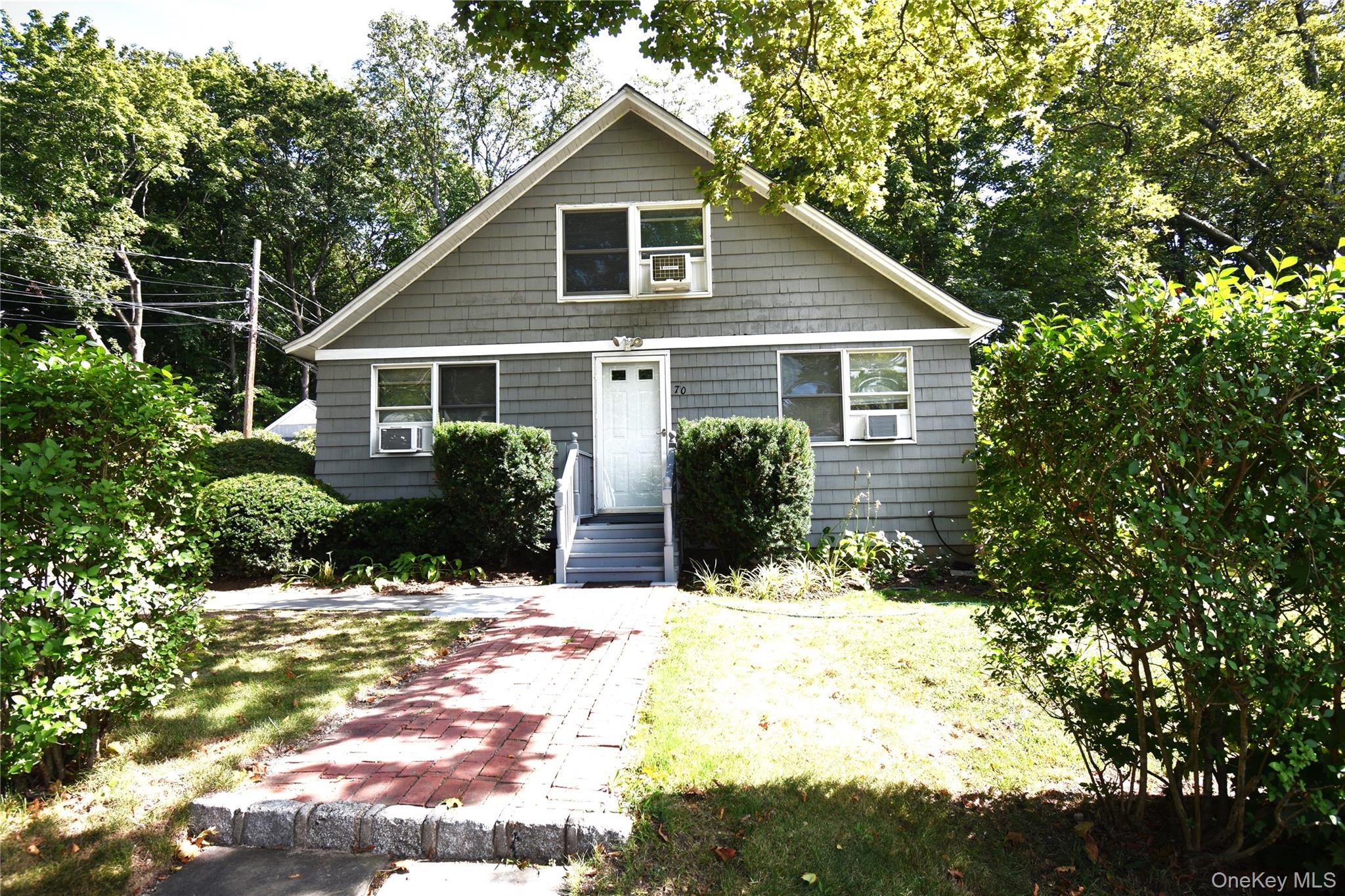 #1 photo, 70 N Woodhull Road, Huntington , NY 11743