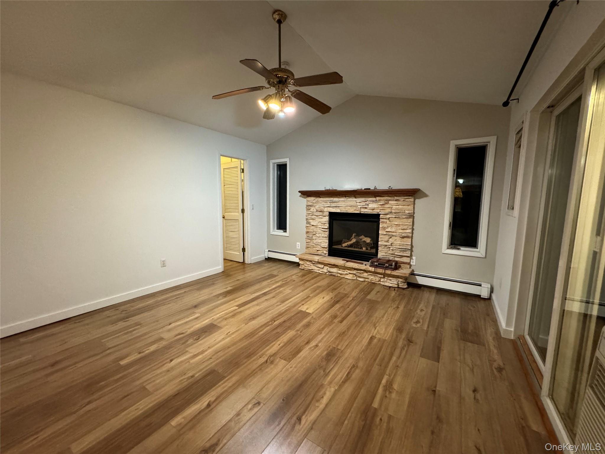 #1 photo, 61 Baymens, Sayville , NY 11782