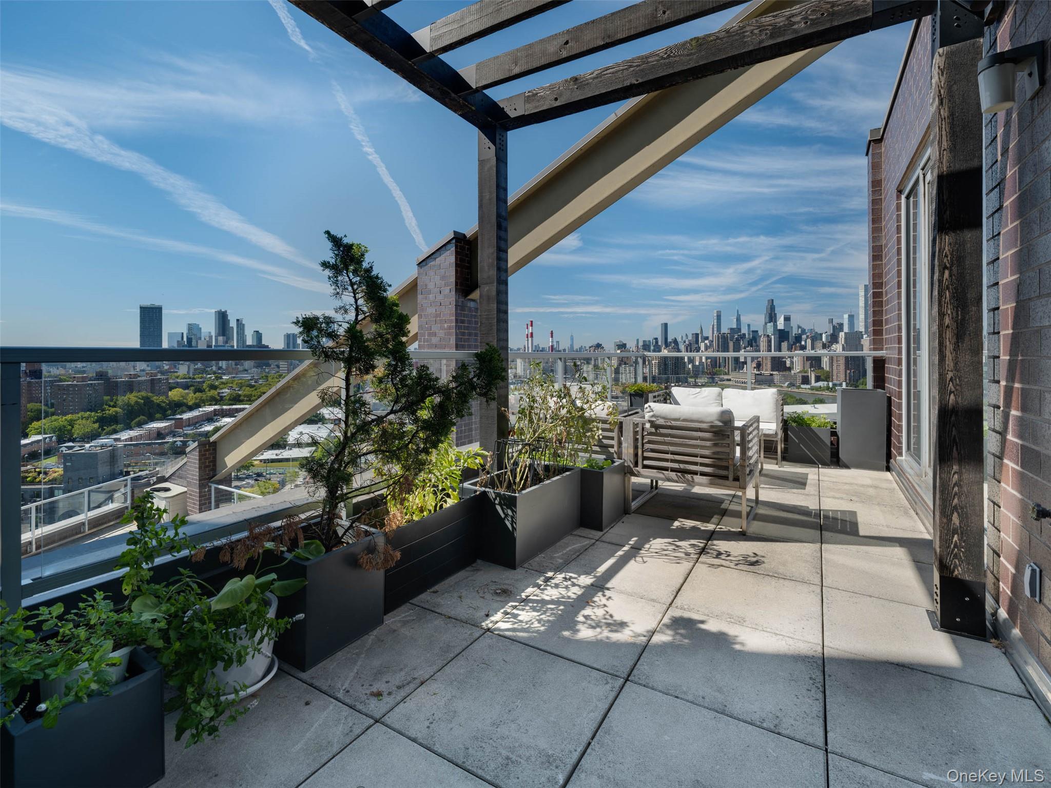 #7 photo, 11-24 31st Avenue, Astoria , NY 11106