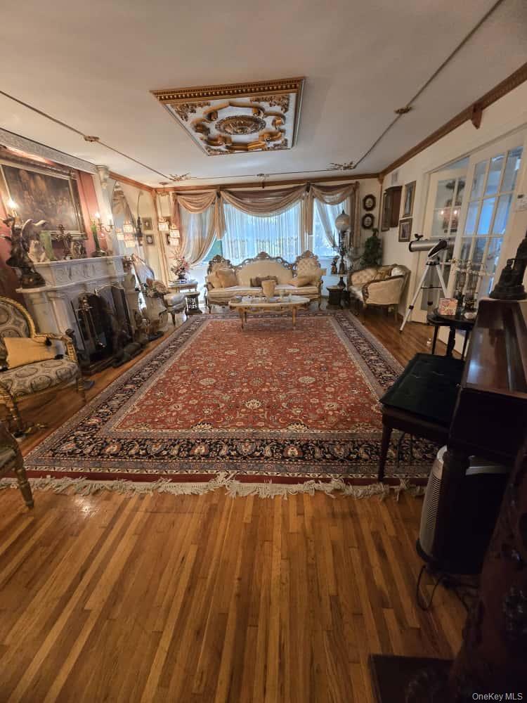 #3 photo, 542 Hemlock Drive, ナッソー郡 Cedarhurst , NY 11516