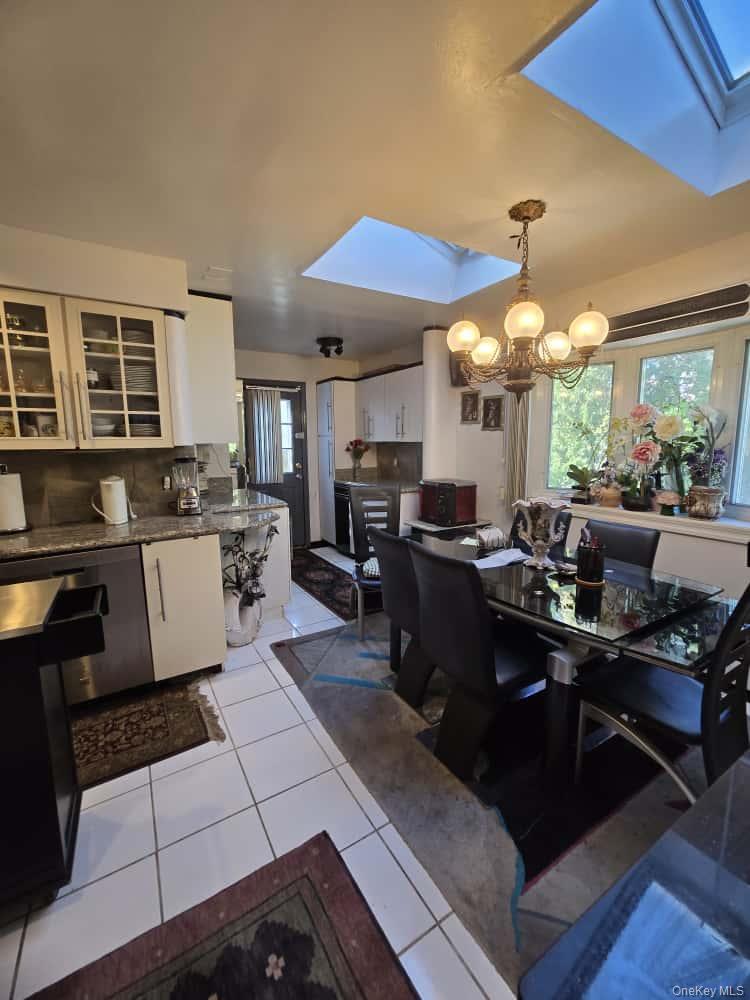 #8 photo, 542 Hemlock Drive, ナッソー郡 Cedarhurst , NY 11516