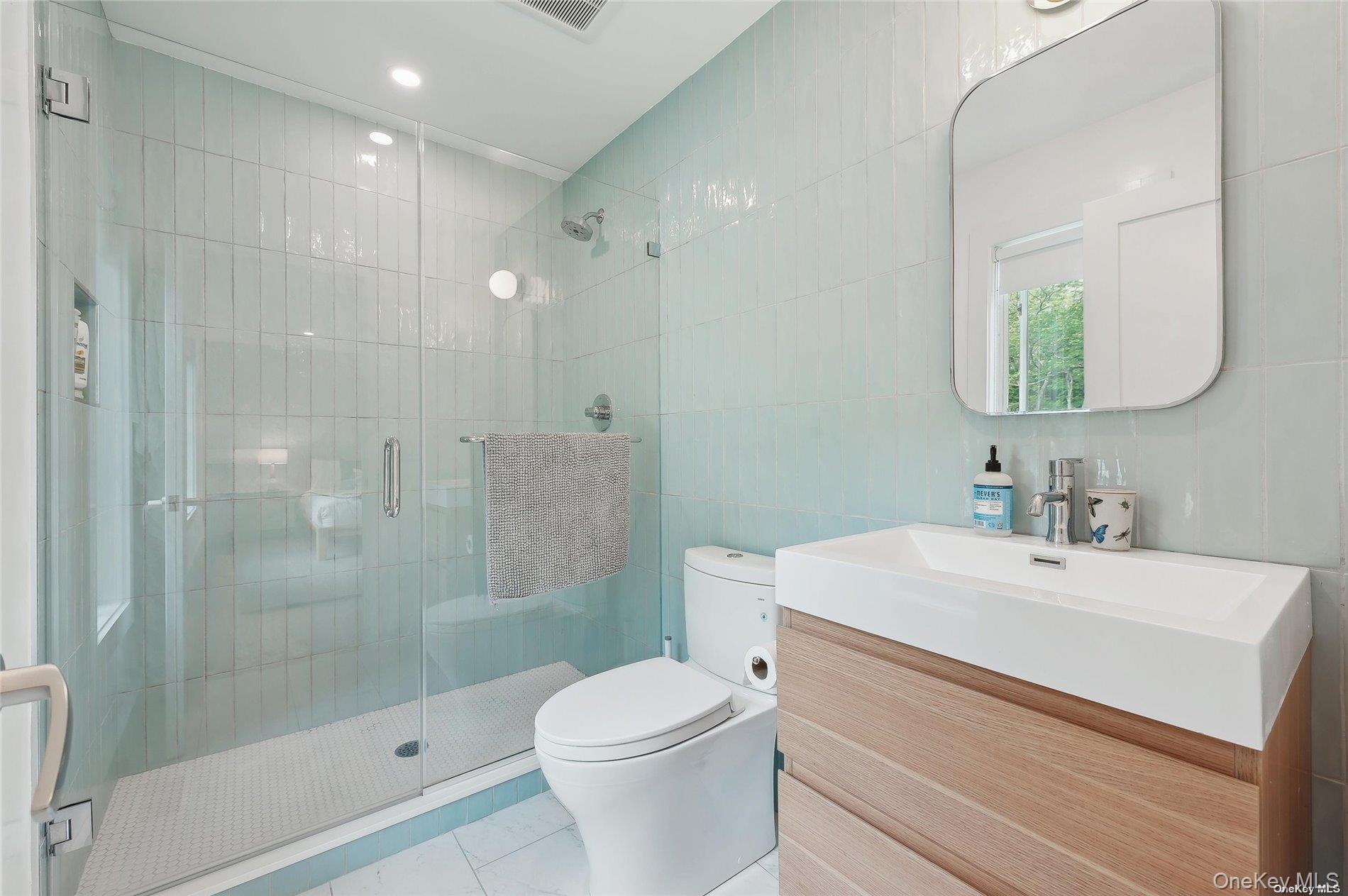 #13 photo, 28 Old Meeting House Road, Quogue , NY 11959