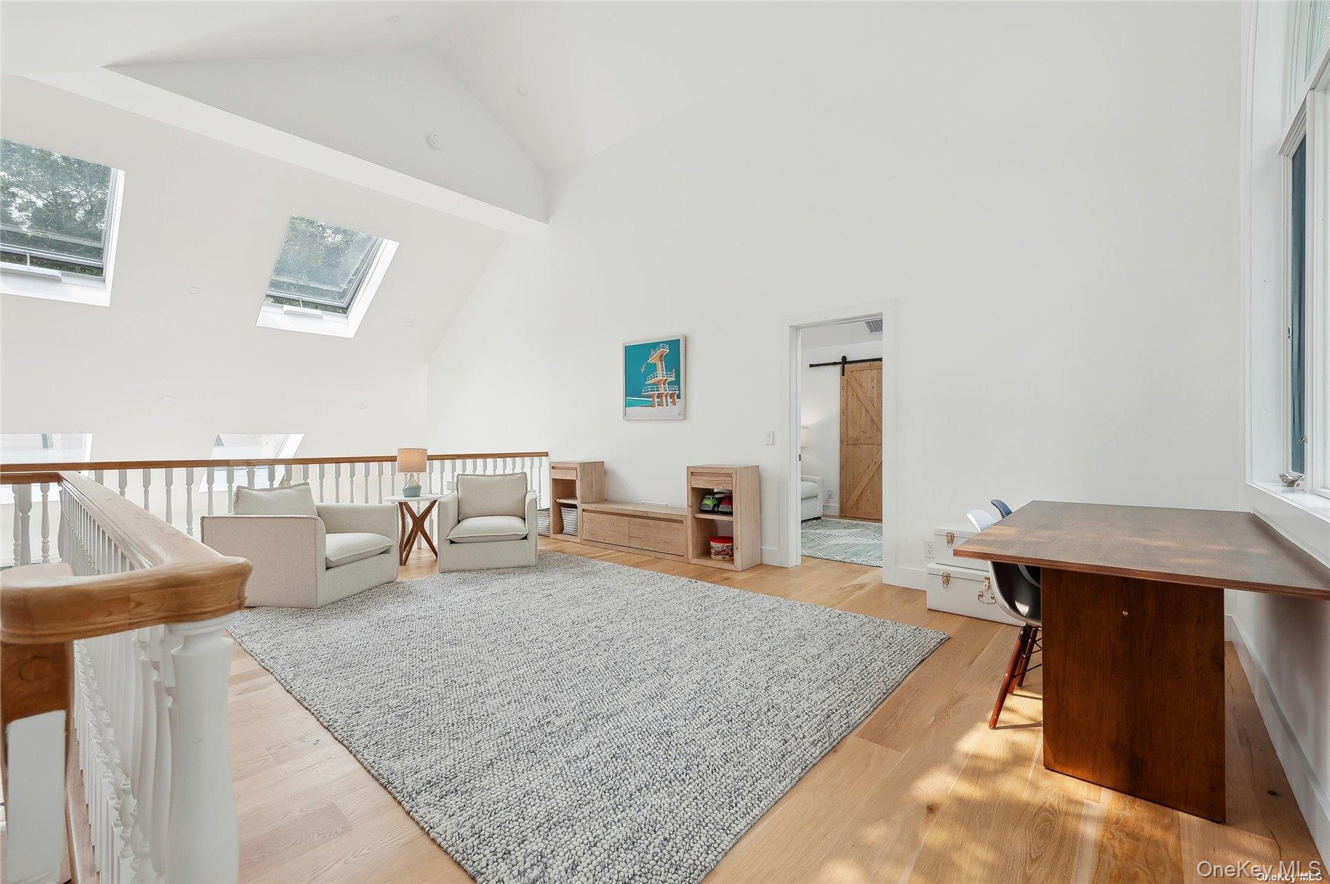 #19 photo, 28 Old Meeting House Road, Quogue , NY 11959