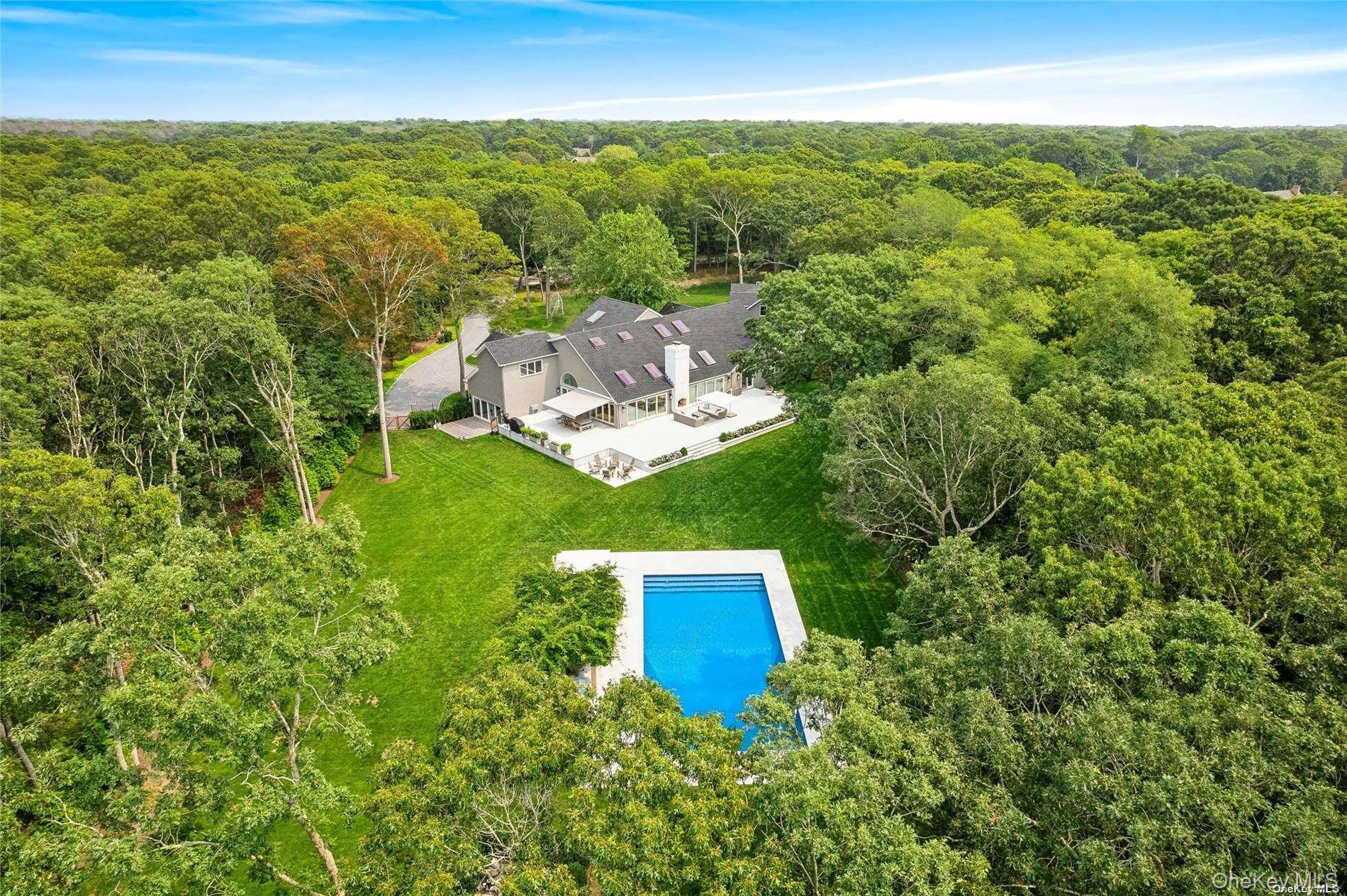 #3 photo, 28 Old Meeting House Road, Quogue , NY 11959