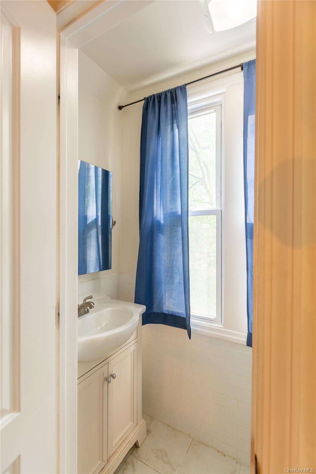 #9 photo, 3801 Sedgwick Avenue, Bronx , NY 10463