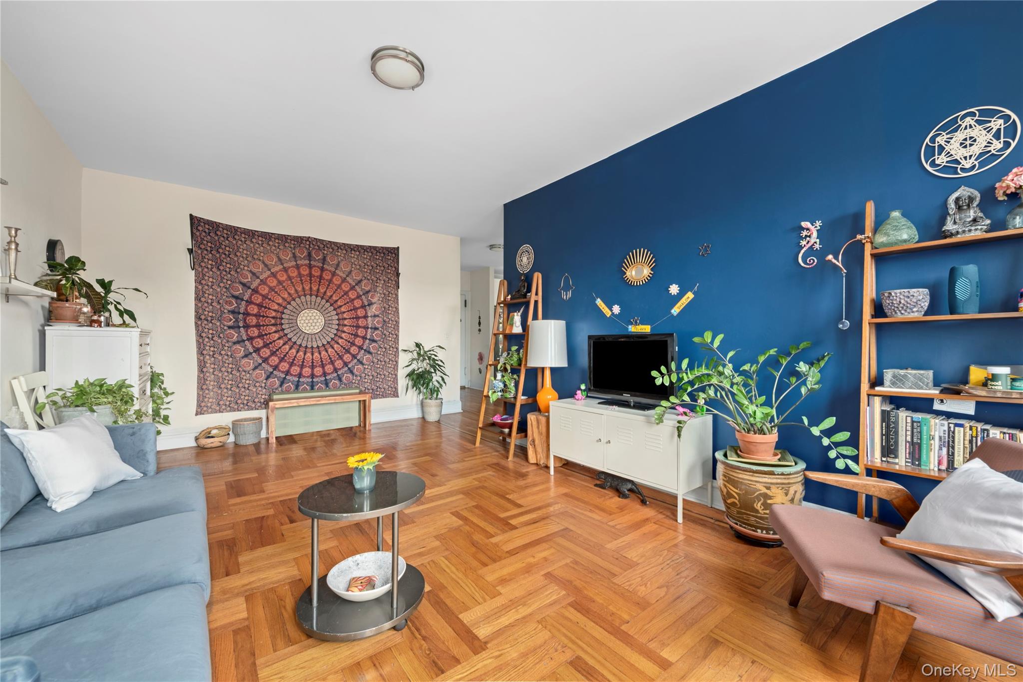 #3 photo, 1100 Grand, Bronx , NY 10456