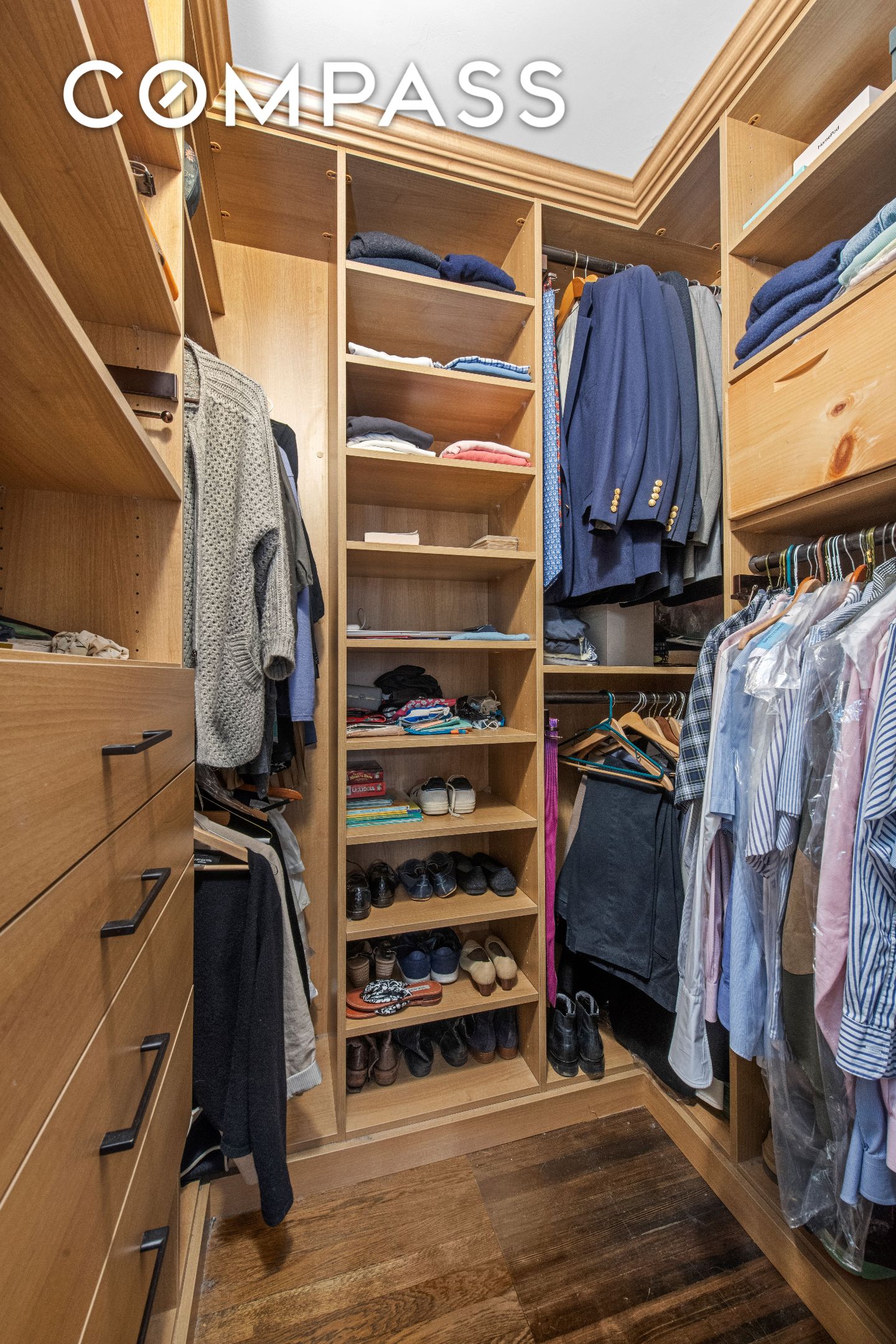 #13 photo, 1 W 67th Street, マンハッタン Upper West Side , NY 10023