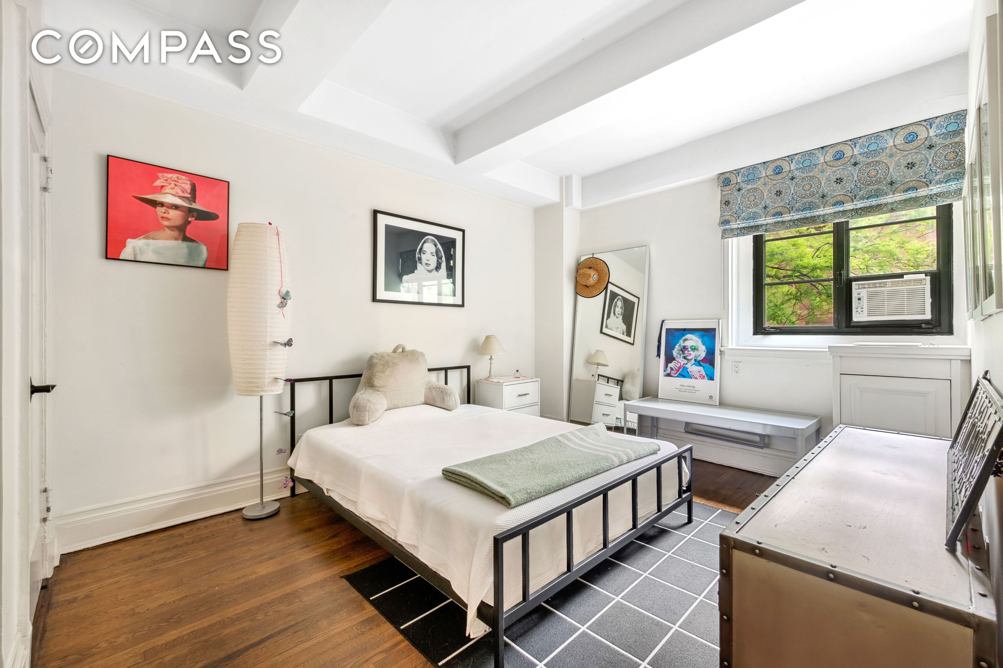 #8 photo, 1 W 67th Street, マンハッタン Upper West Side , NY 10023